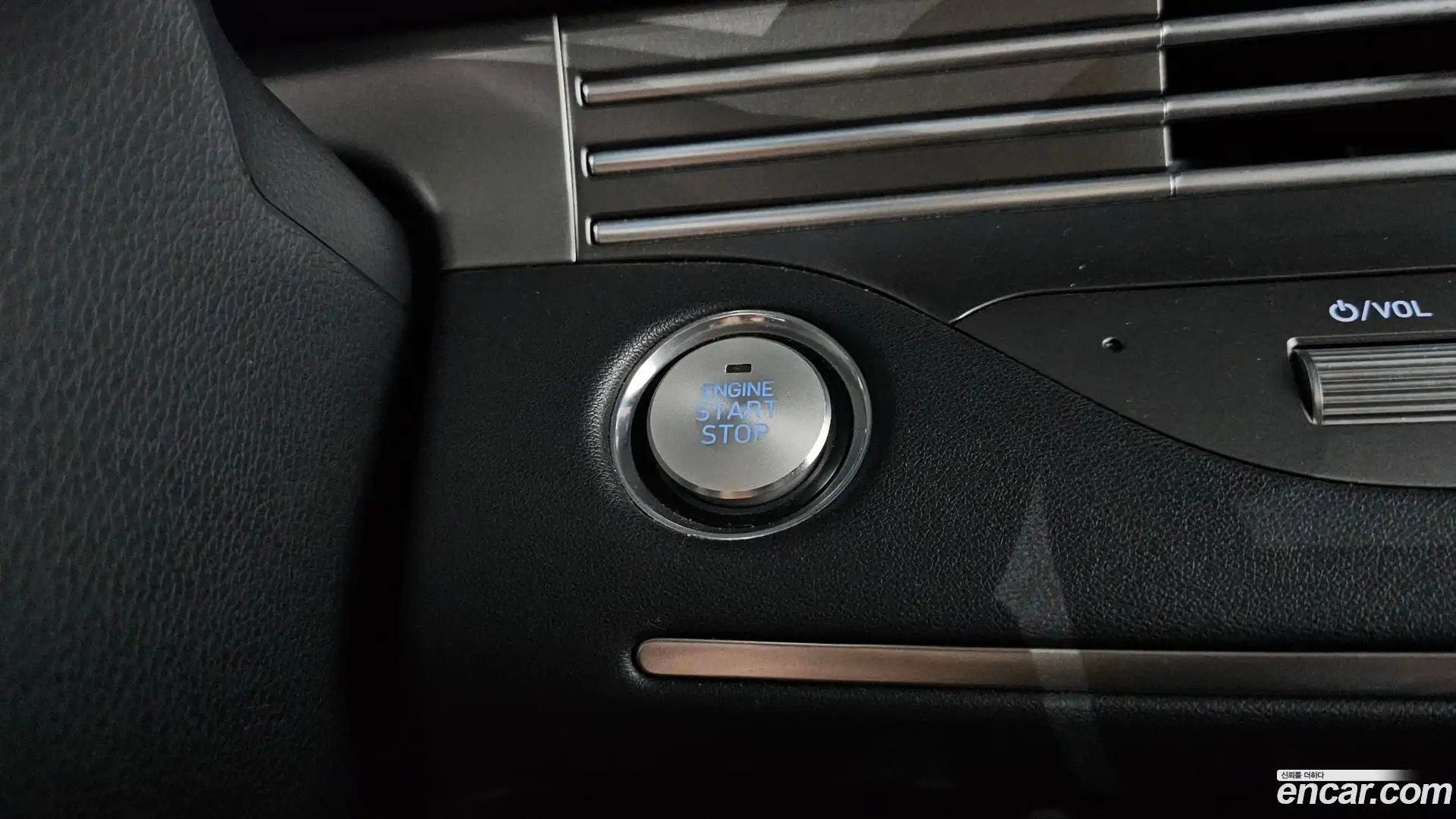 Grandeur Hyundai 2021.5-OPTION-023