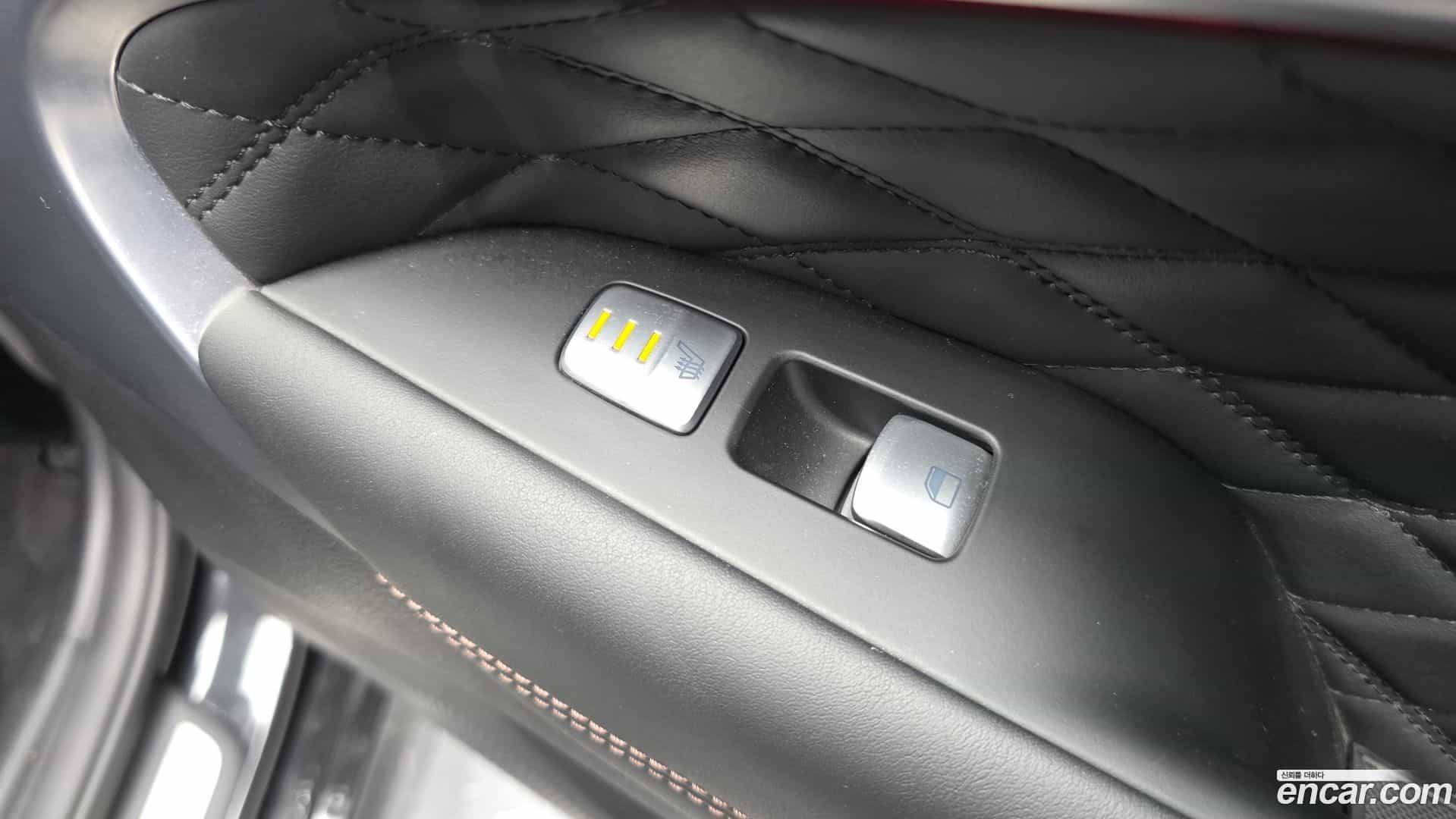 G70 Genesis 2018.3-OPTION-023
