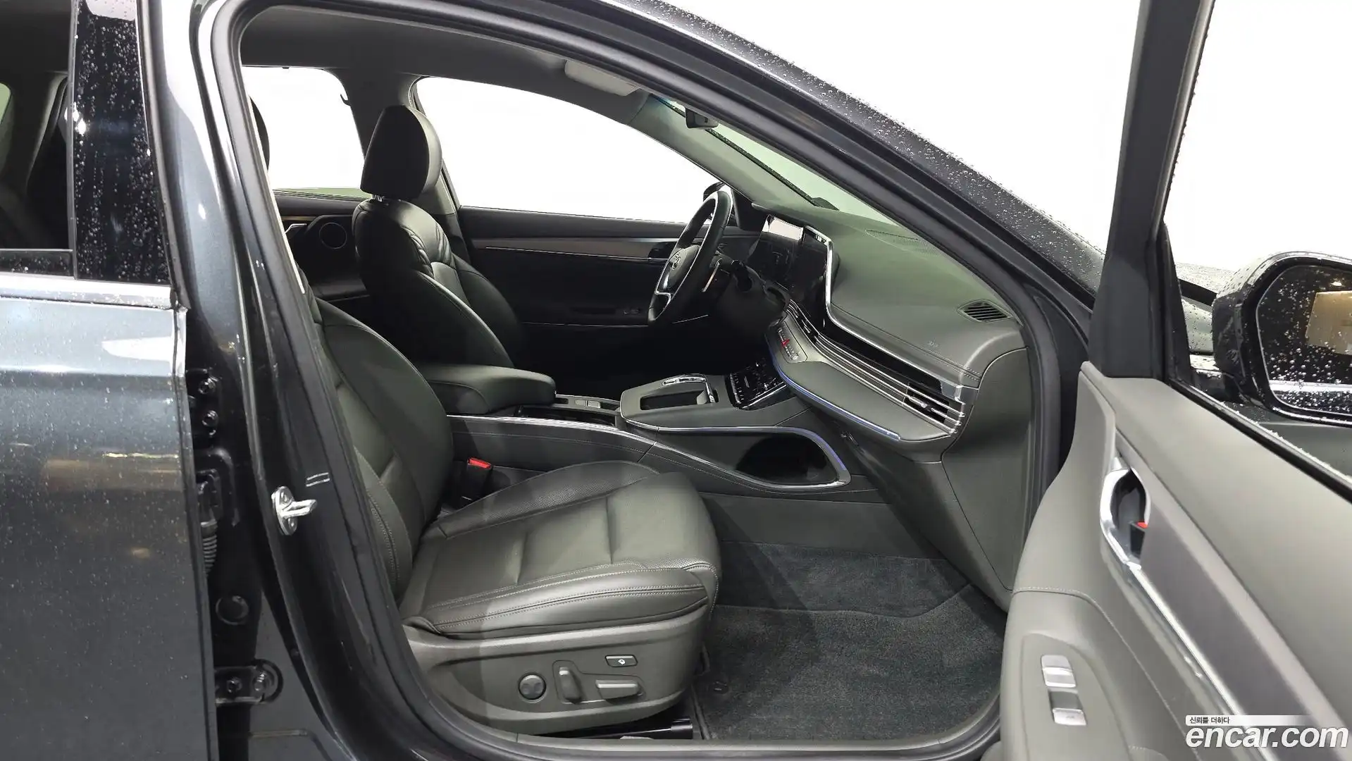 Grandeur Hyundai 2021.5-OPTION-015