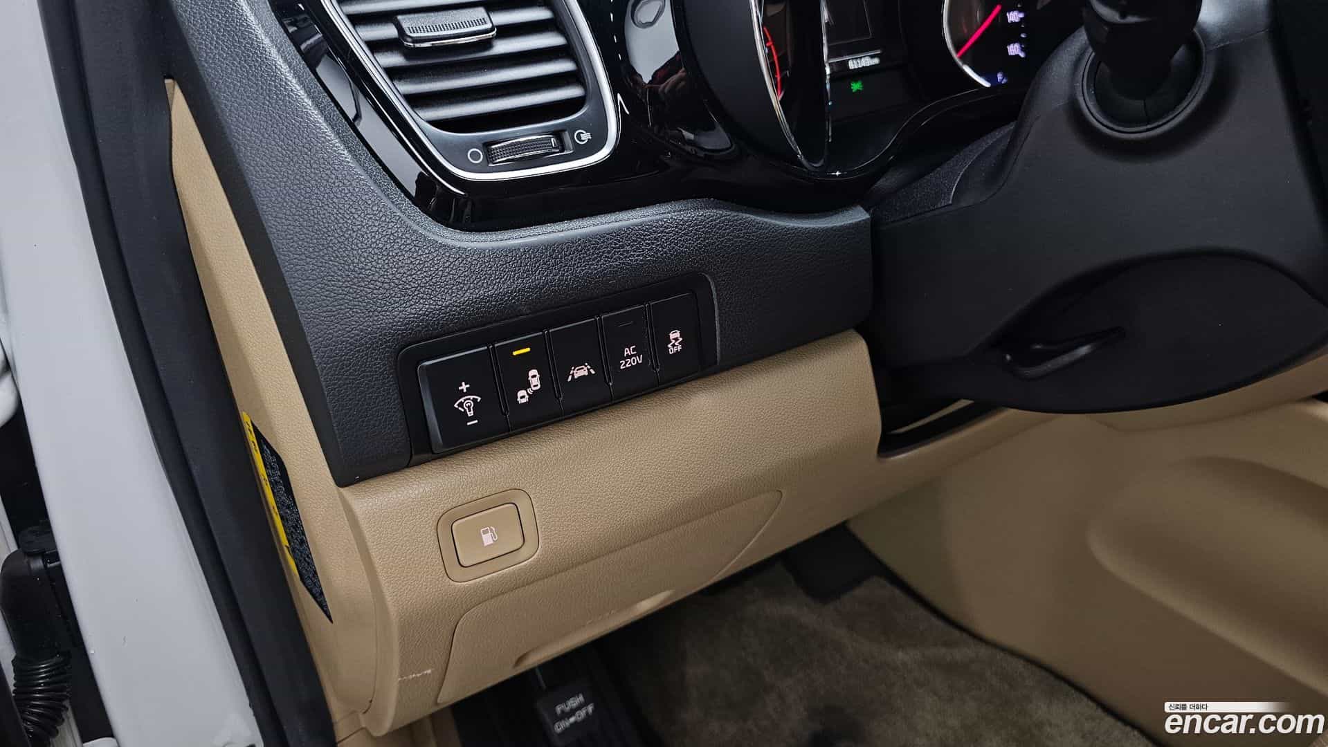 Canival Kia 2017.7-OPTION-021