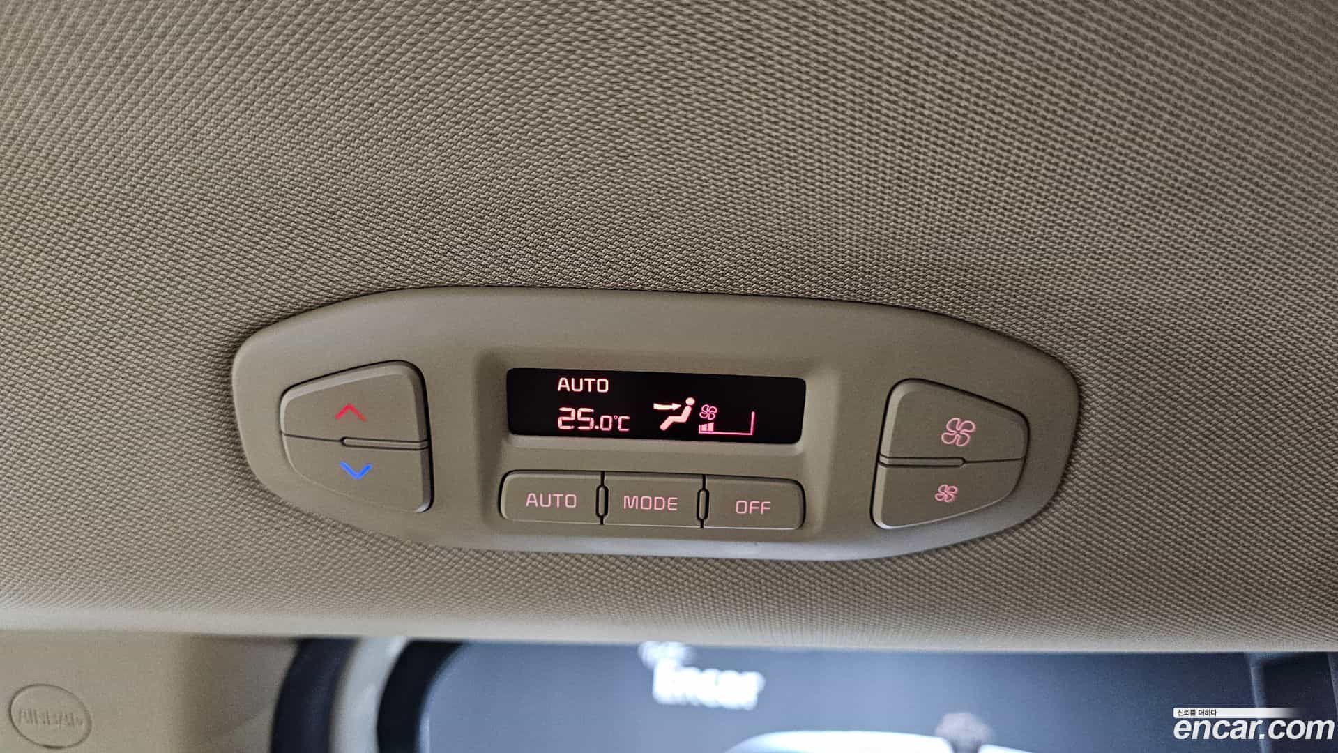 Canival Kia 2017.7-OPTION-044