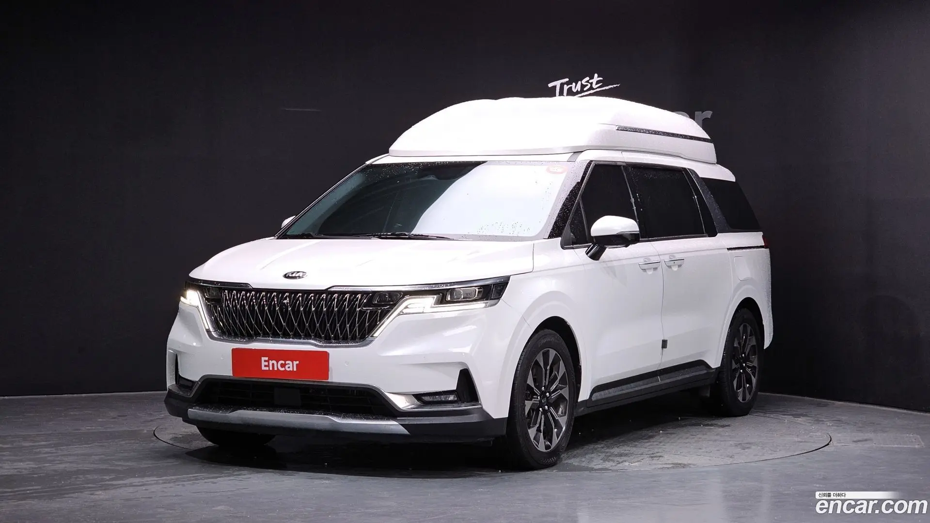 Main__Slider__Photo:Canival Kia 2021.2-0