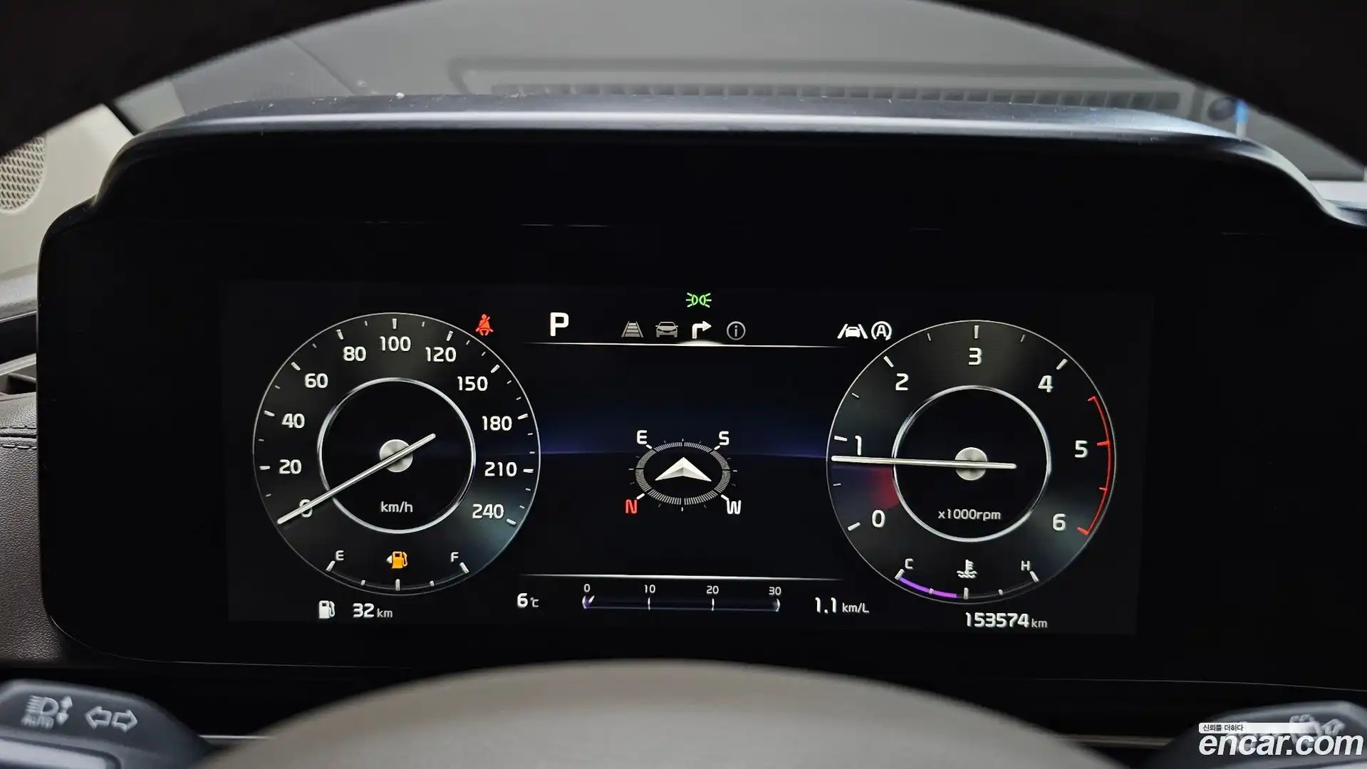 Canival Kia 2021.2-INNER-008