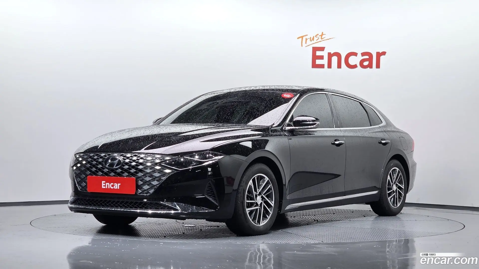 Main__Slider__Photo:Grandeur Hyundai 2022.5-0