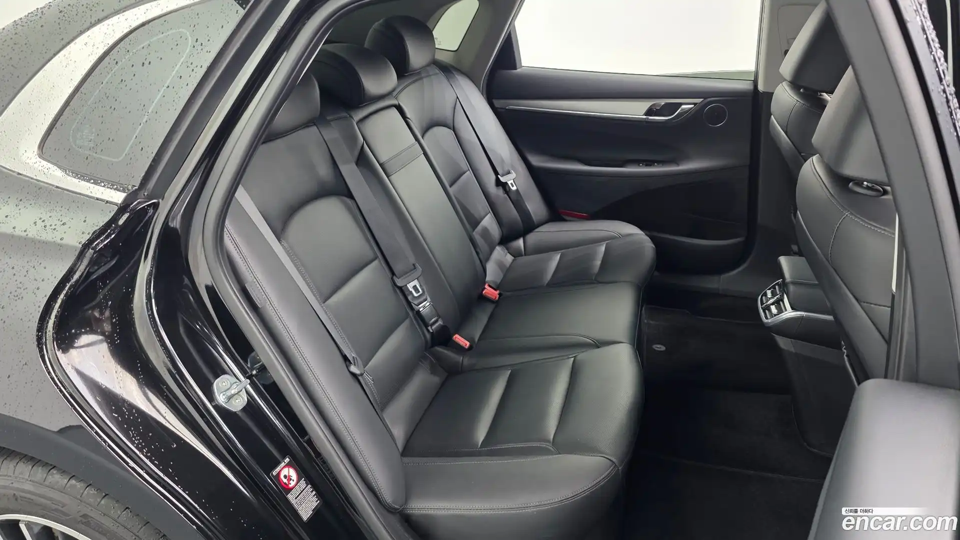 Grandeur Hyundai 2022.5-OPTION-015