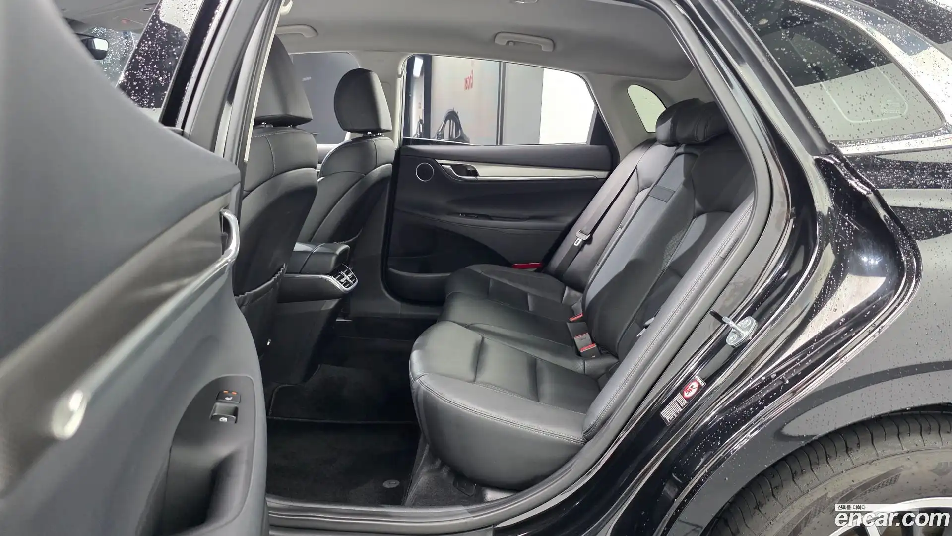 Grandeur Hyundai 2022.5-OPTION-016