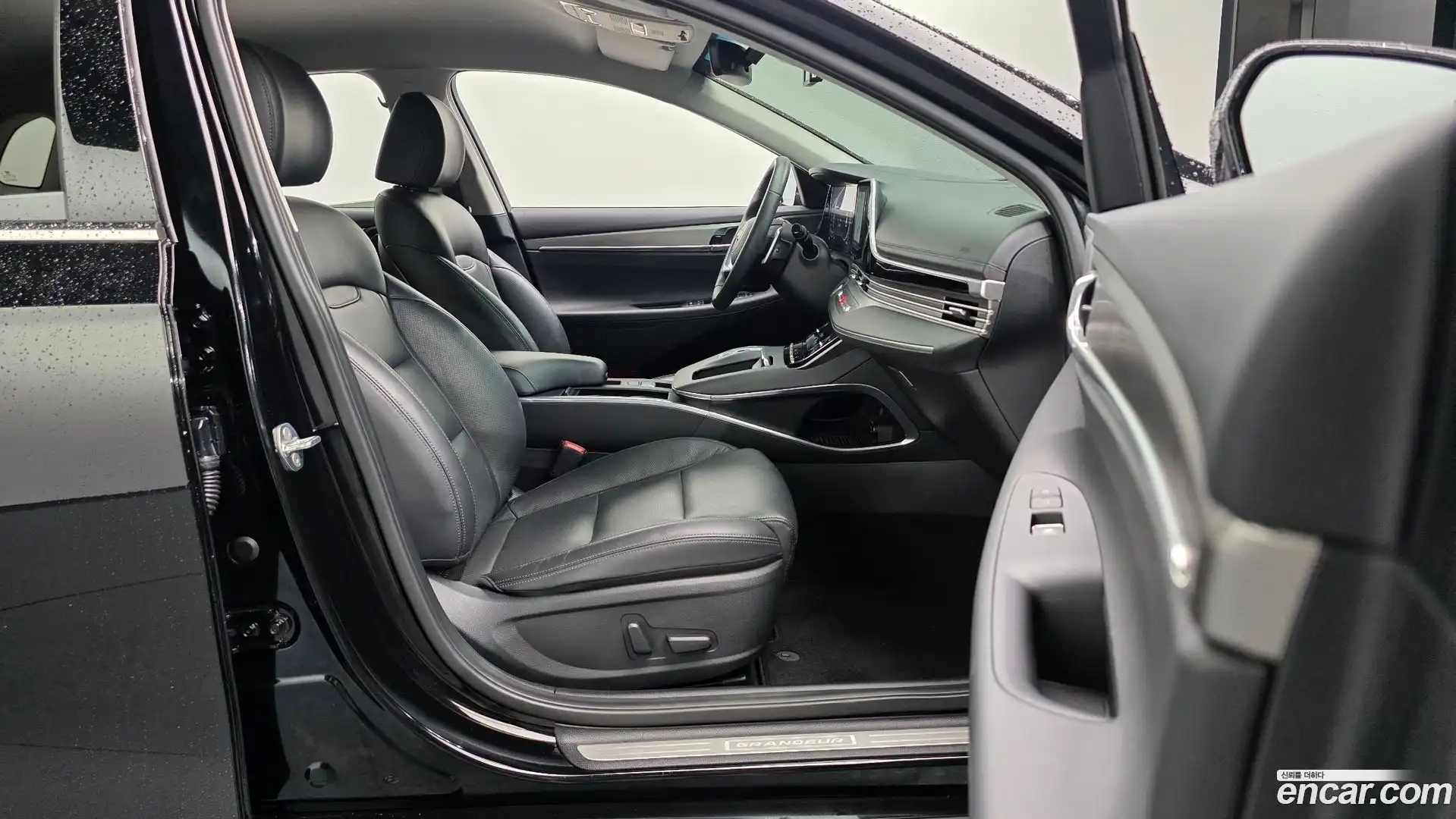 Grandeur Hyundai 2022.5-INNER-036