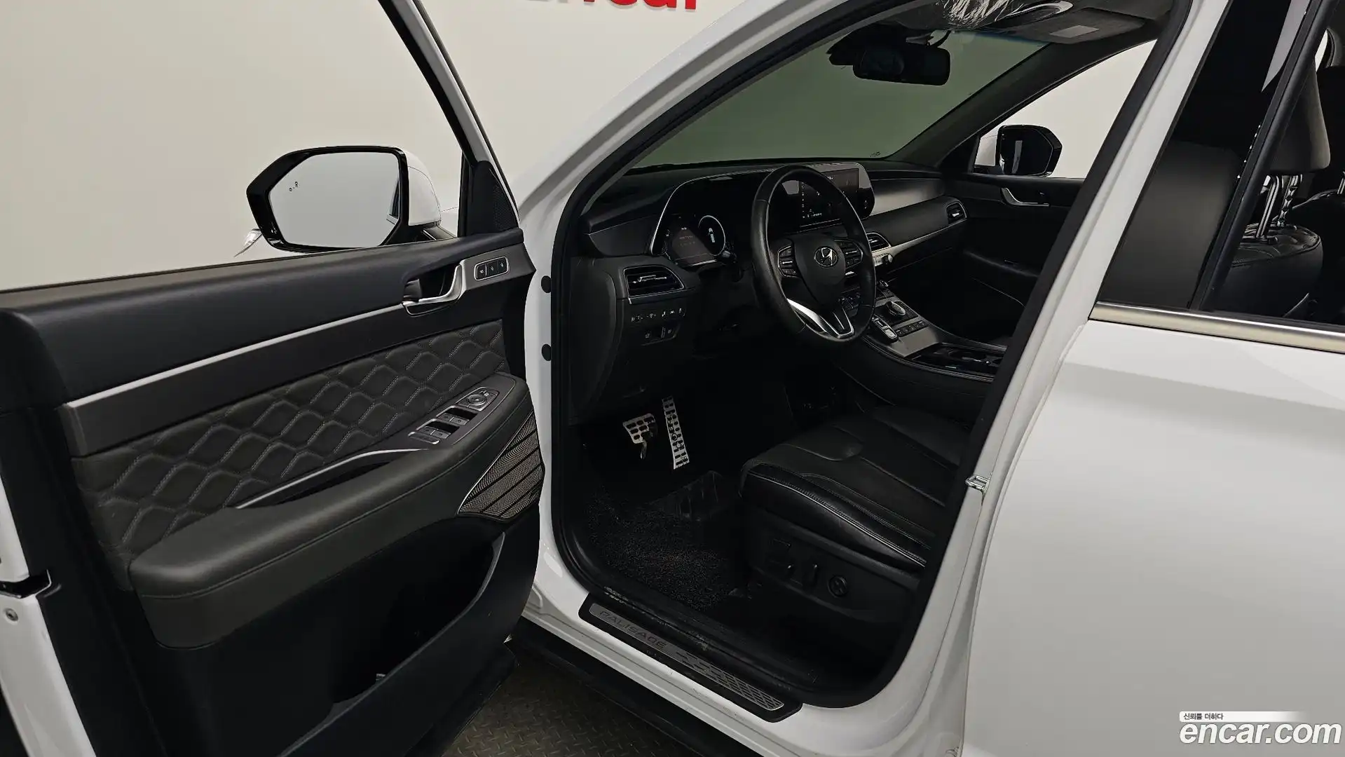 Palisade Hyundai 2021.0-INNER-010