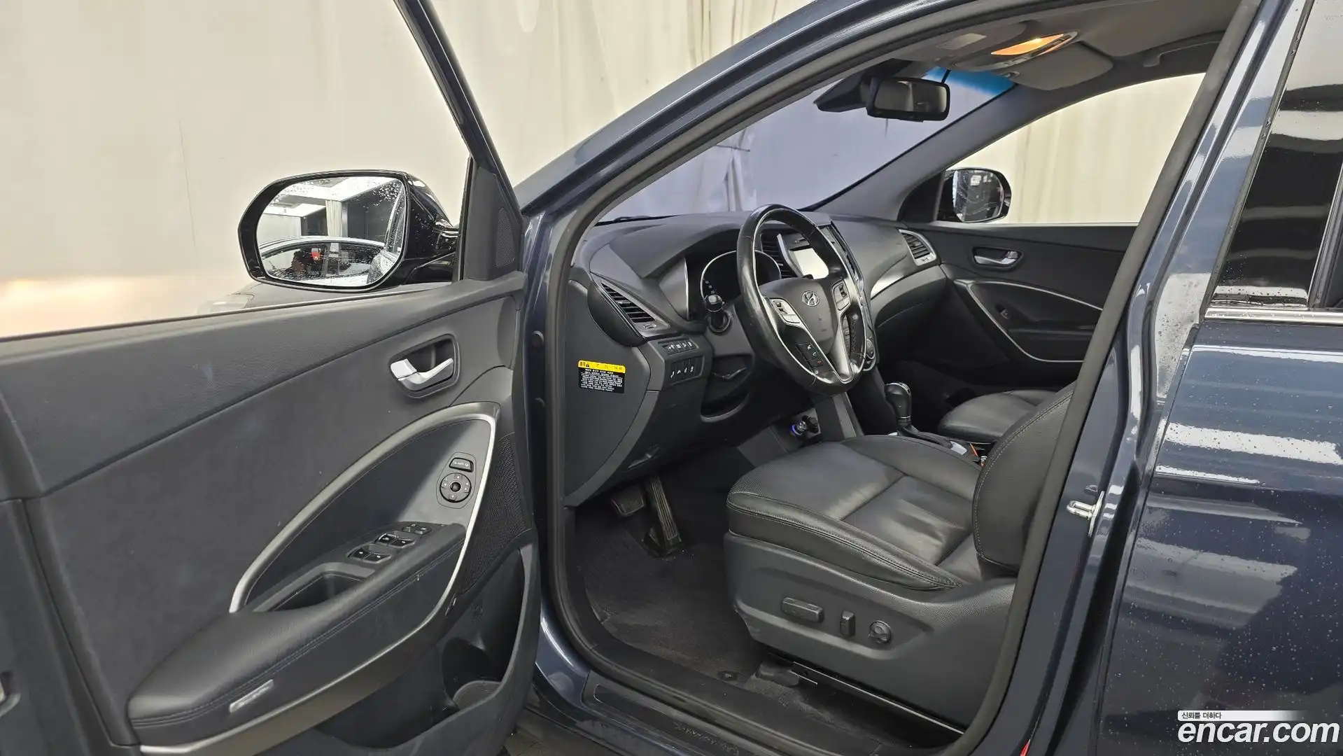 Santafe Hyundai 2018.1-INNER-010
