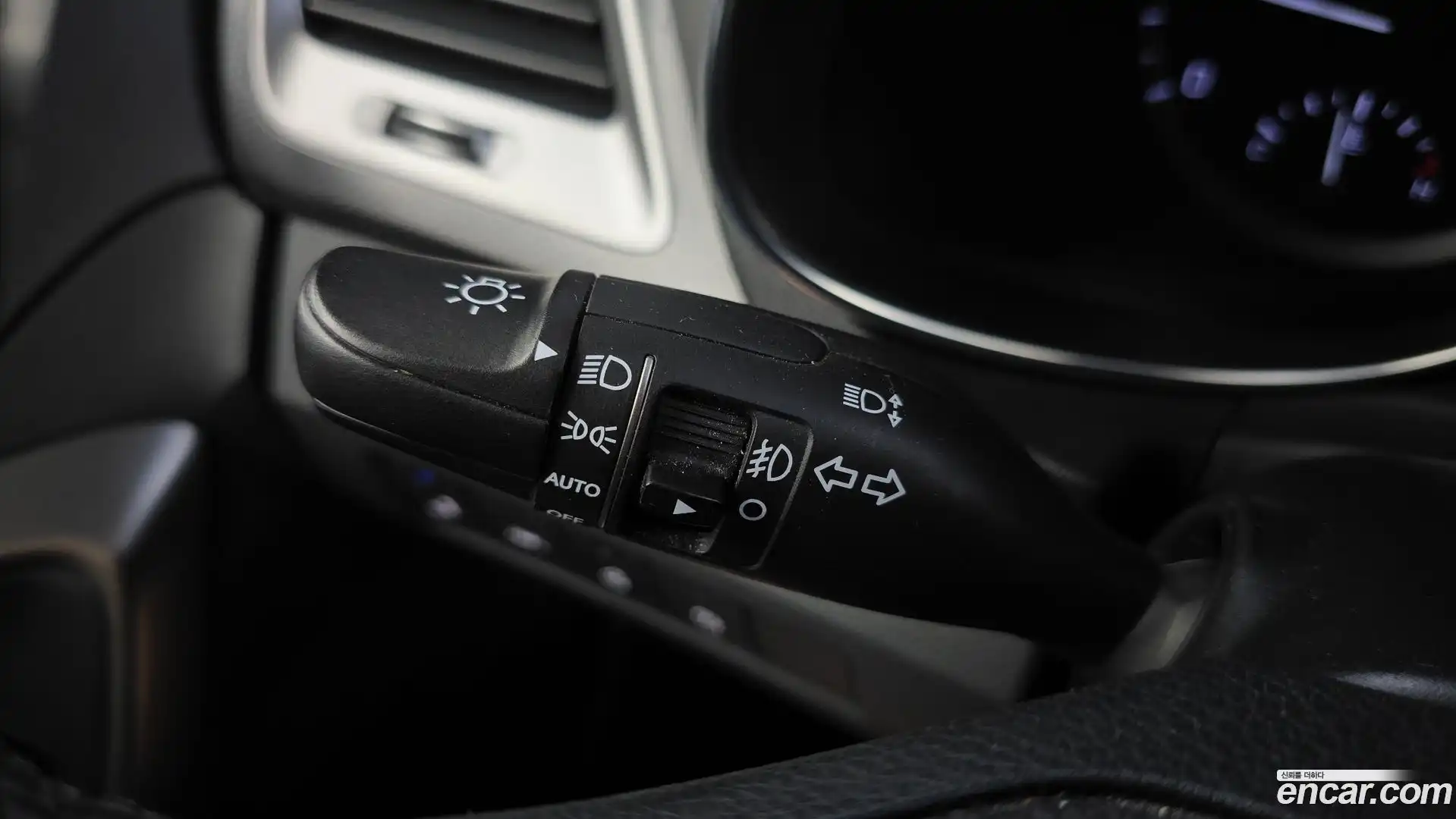 Santafe Hyundai 2018.1-OPTION-021