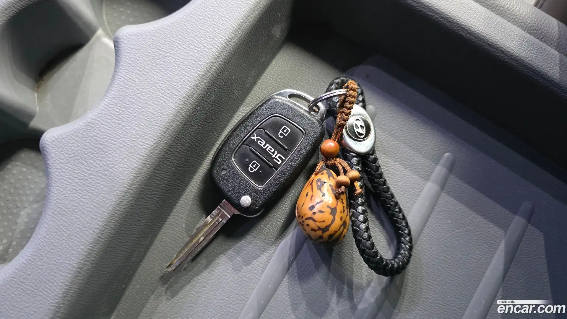 Starex Hyundai 2018.8-OPTION-022