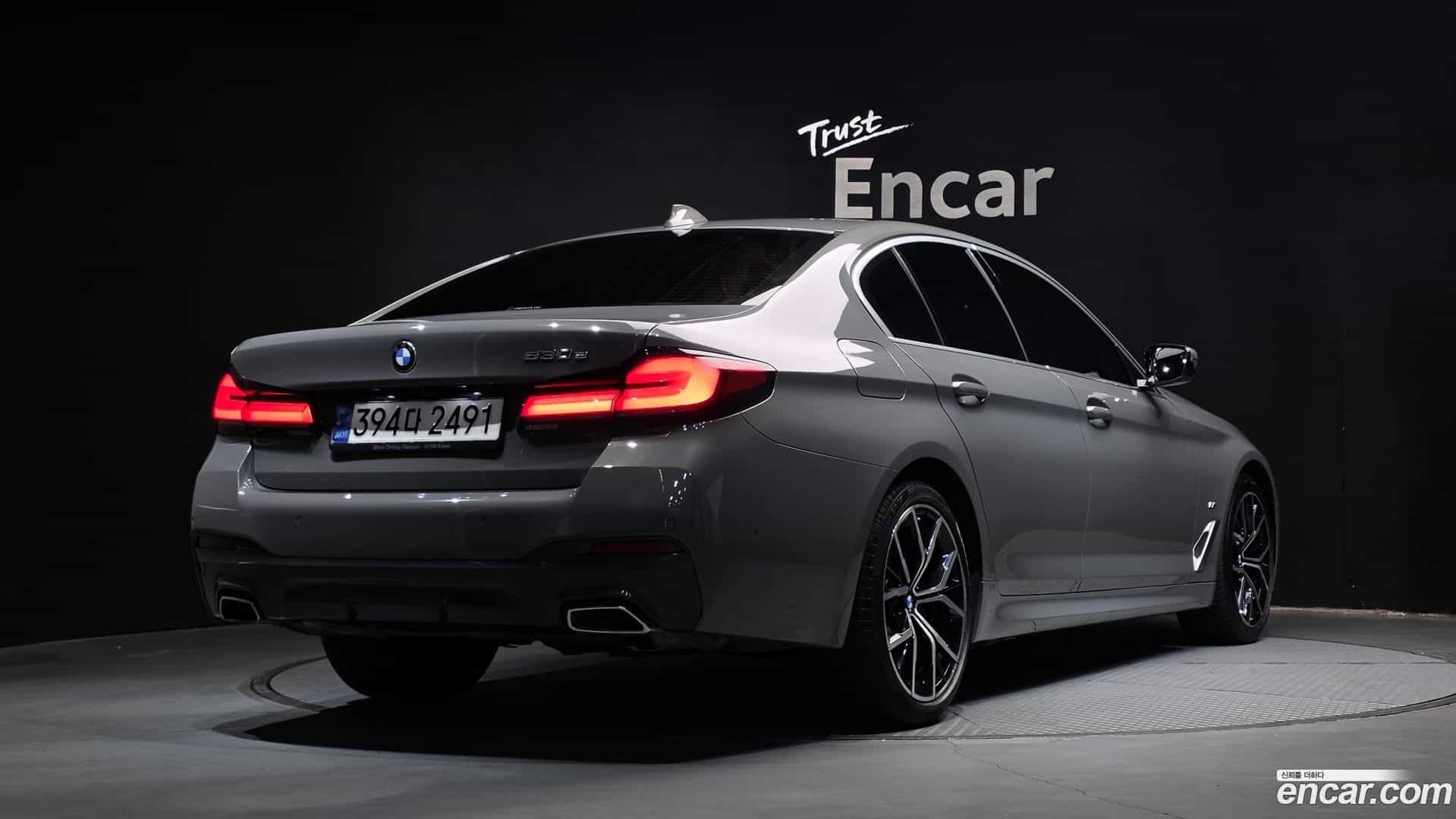 5-Series BMW 2021.1-OUTER-002