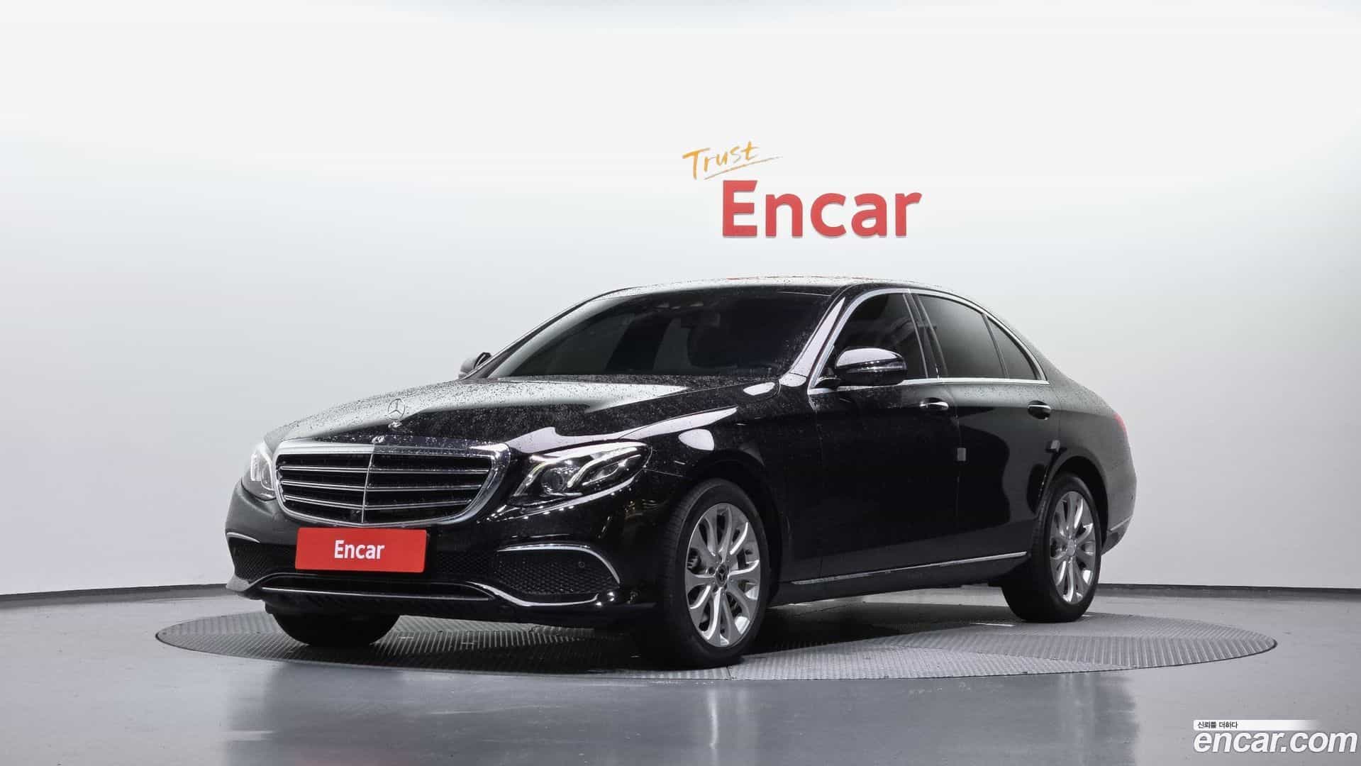 E-Class Mercedes-Benz 2018.9-OUTER-001