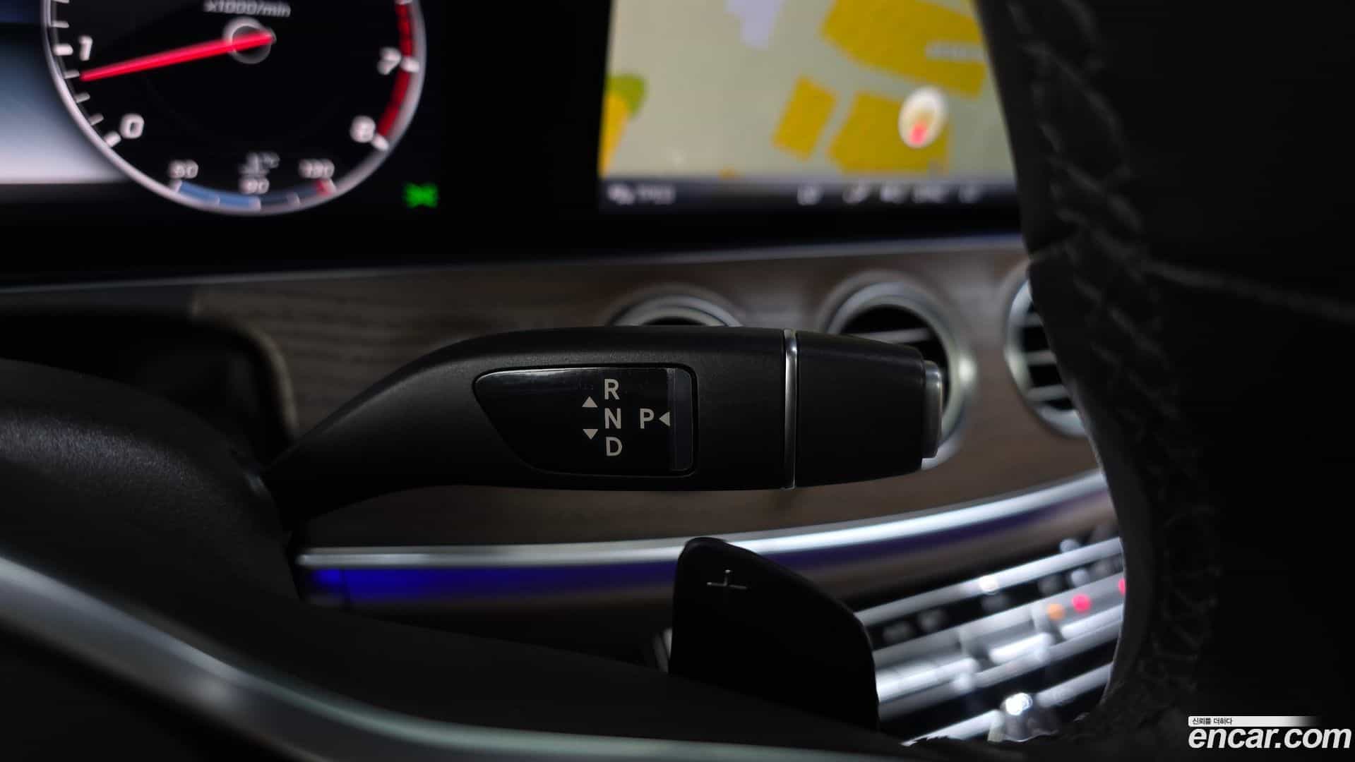 E-Class Mercedes-Benz 2018.9-INNER-009