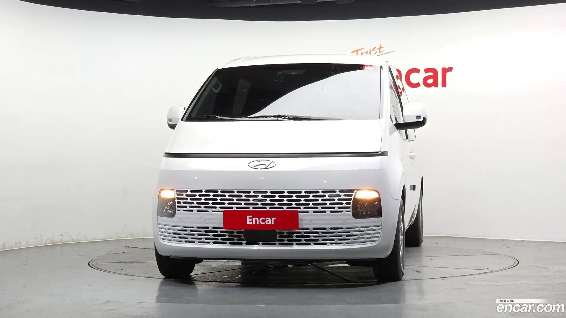 Staria Hyundai 2023.3-OUTER-003