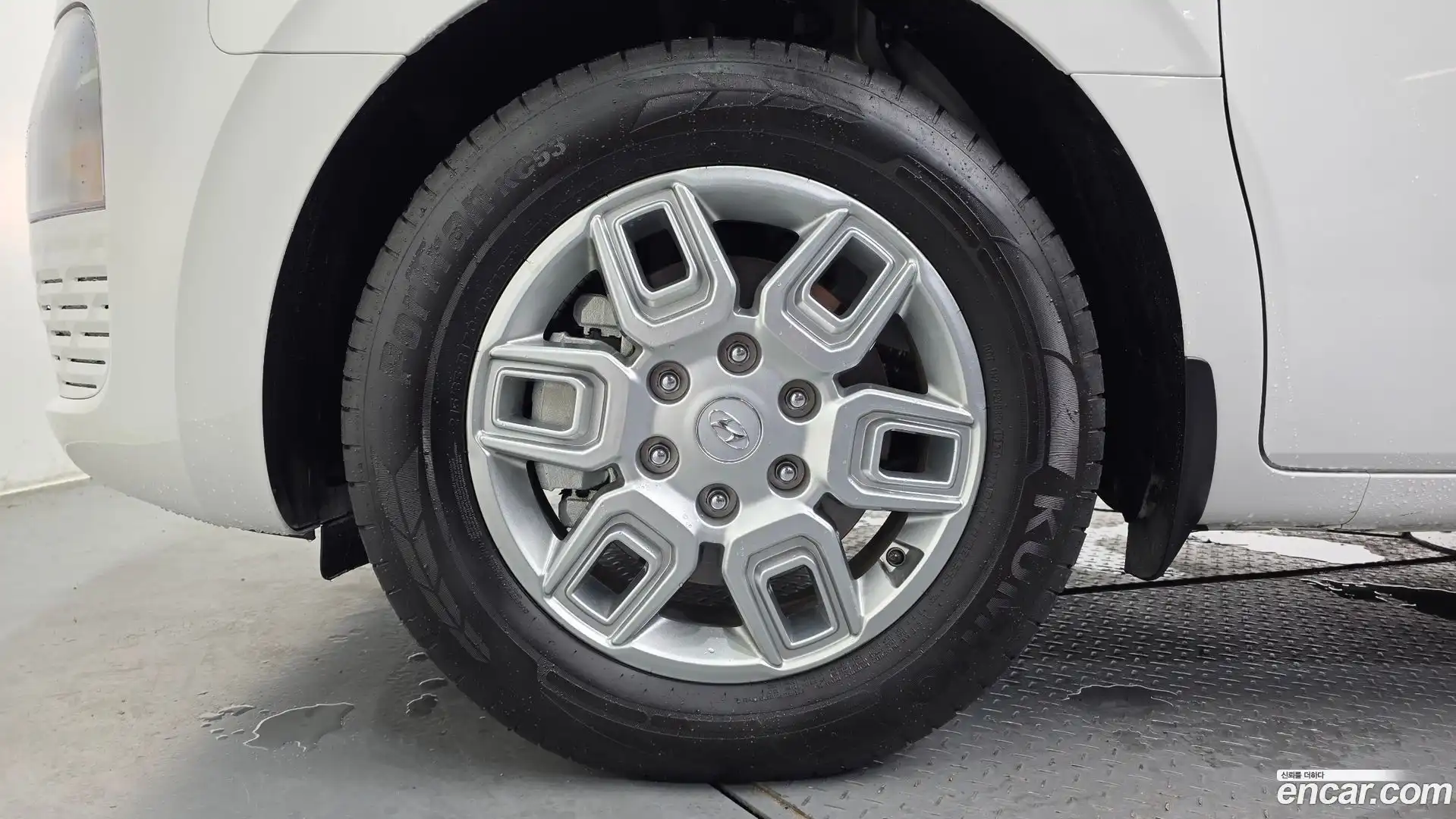 Staria Hyundai 2023.3-OUTER-005