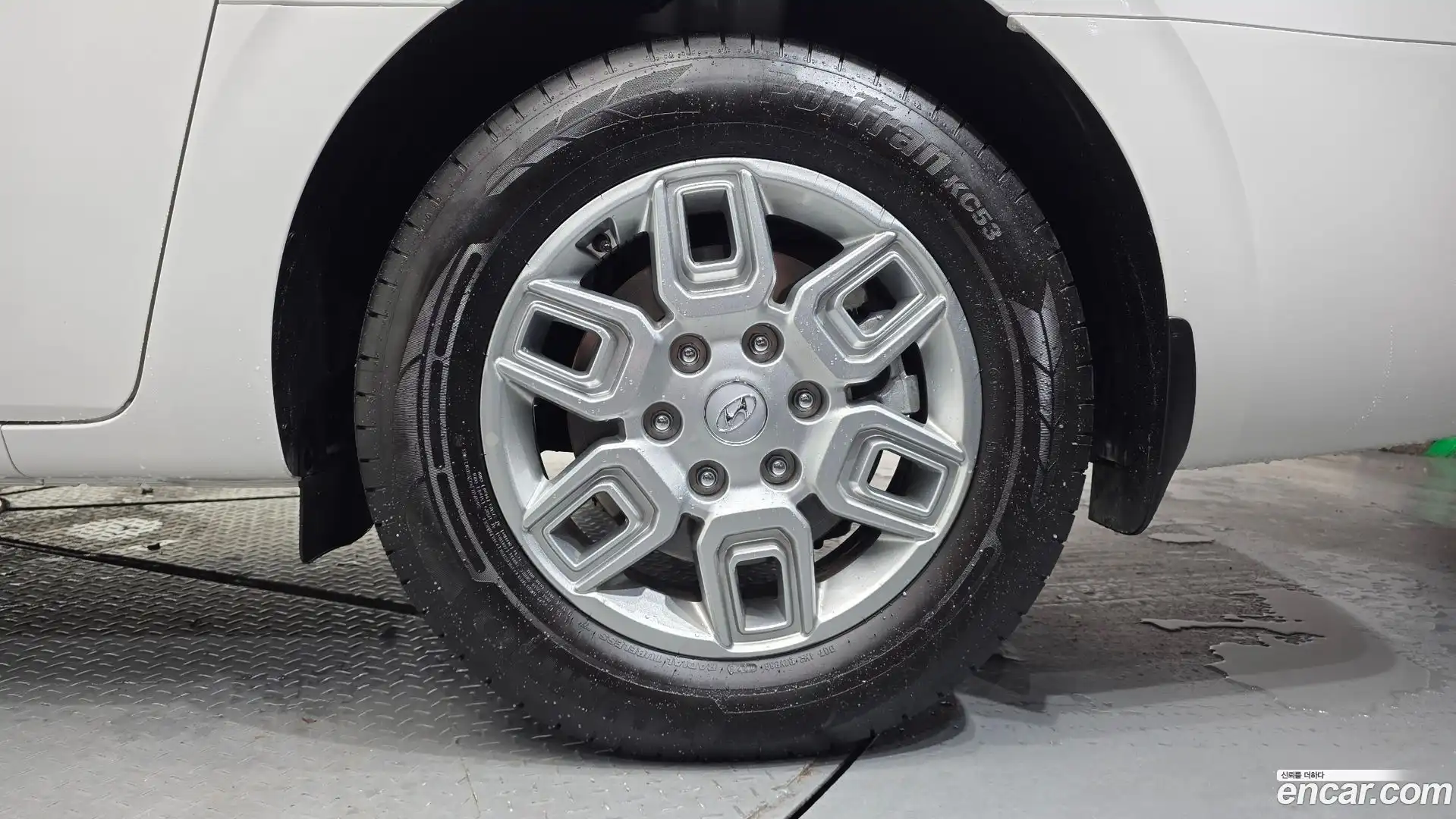 Staria Hyundai 2023.3-OUTER-031