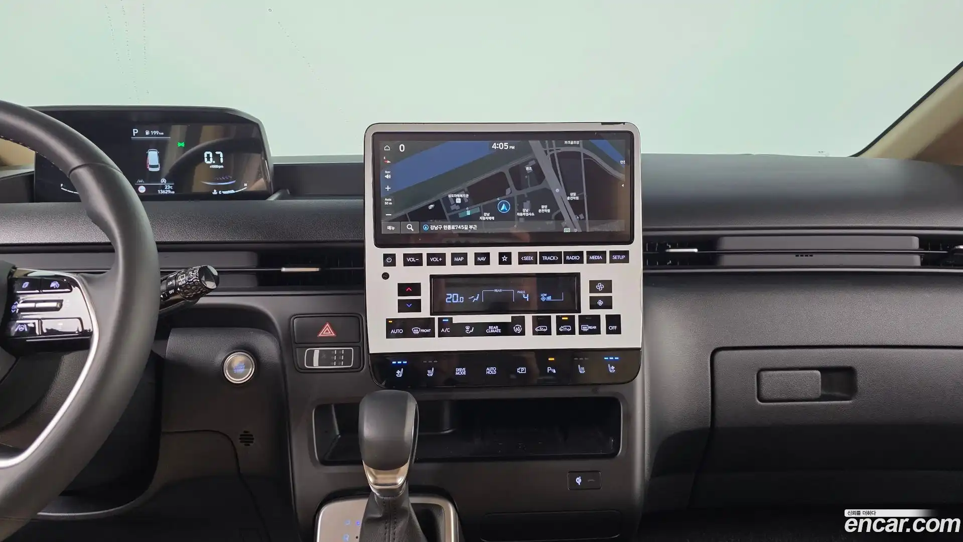 Staria Hyundai 2023.3-OPTION-041