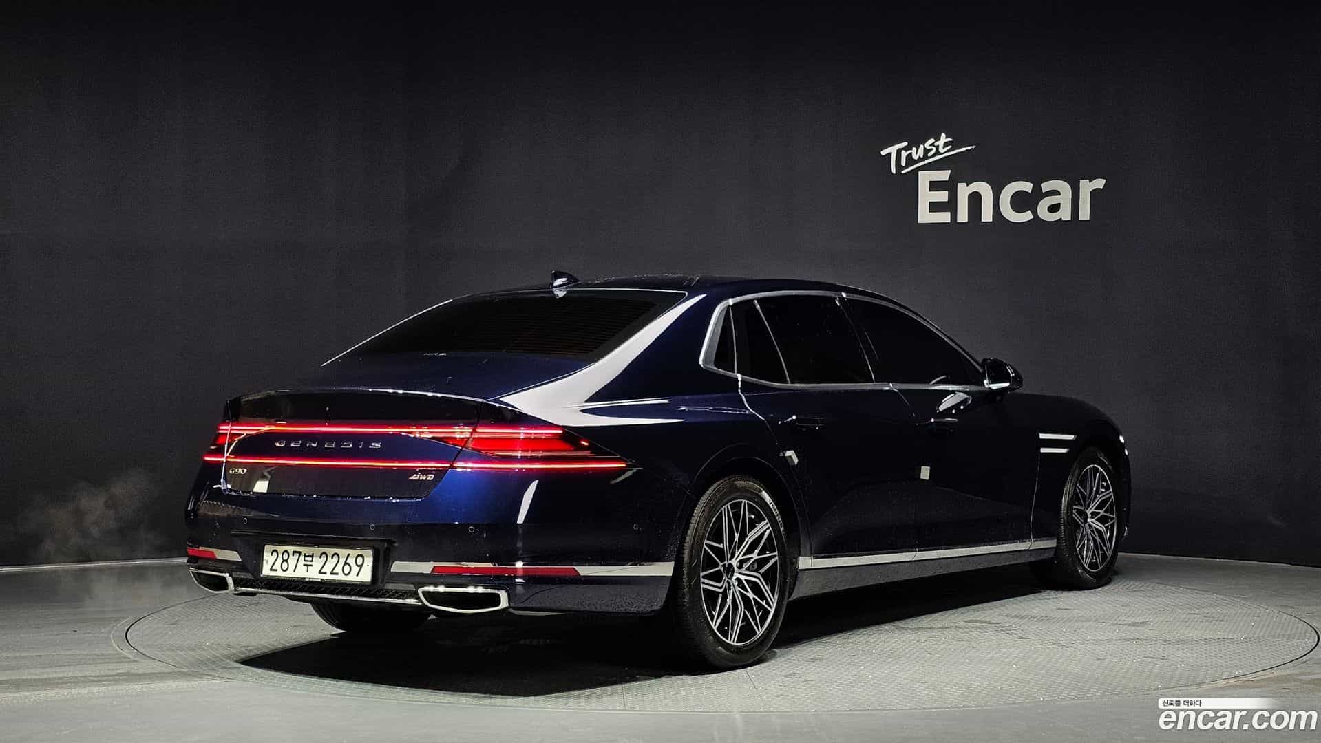 G90 Genesis 2022.8-OUTER-002