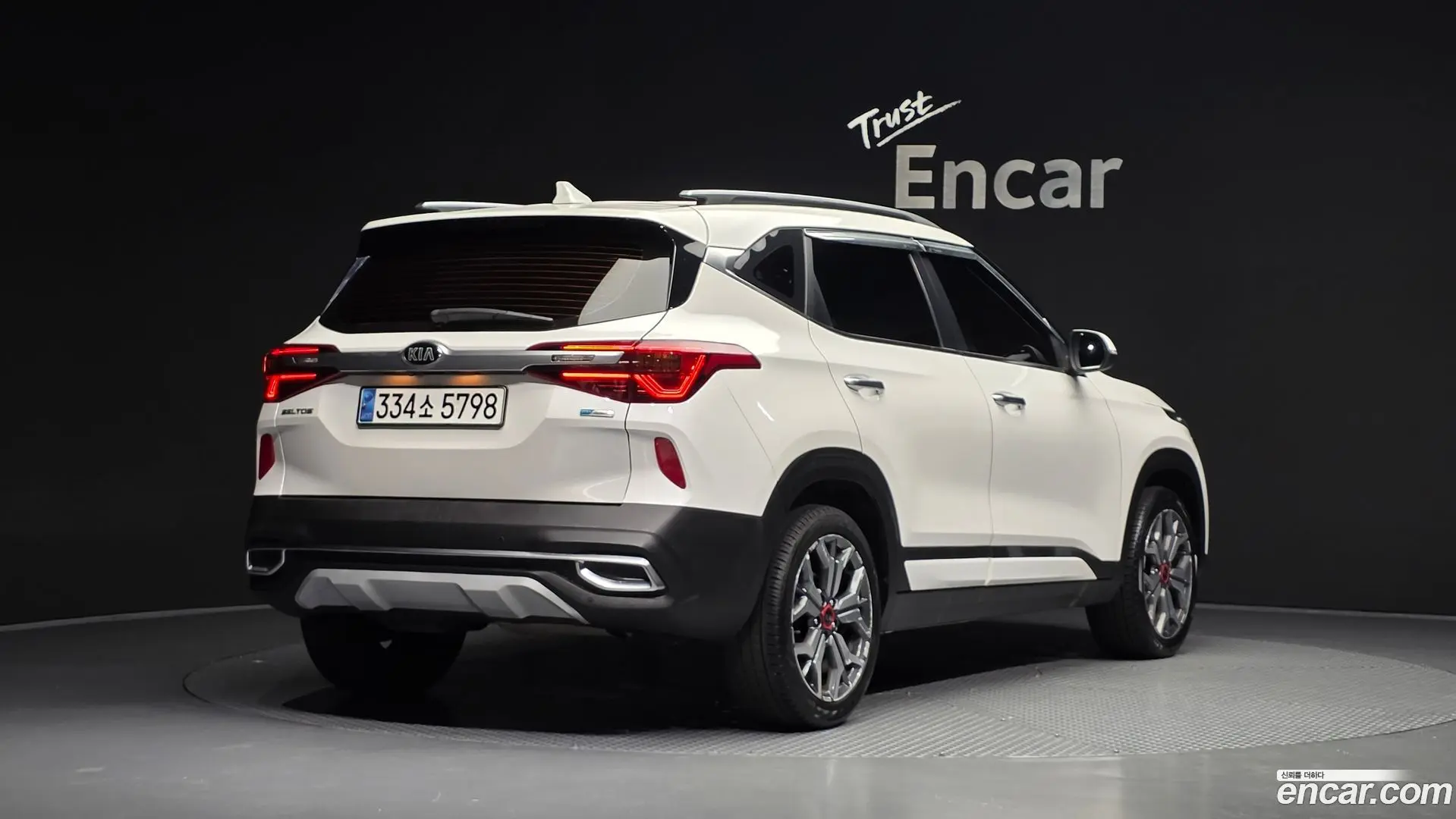 Main__Slider__Photo:Seltos Kia 2019.7-1