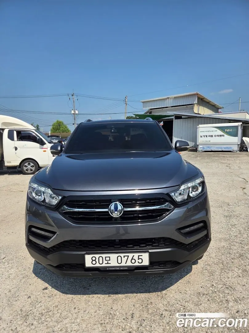 Main__Slider__Photo:Rexton KG Mobility 2020.6-1