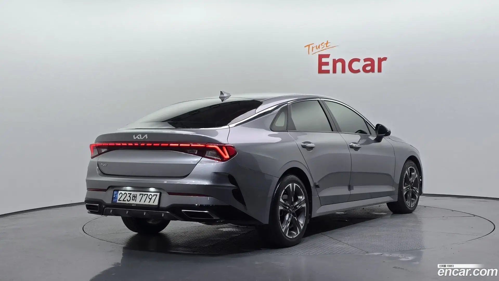 Main__Slider__Photo:K5 Kia 2021.11-1
