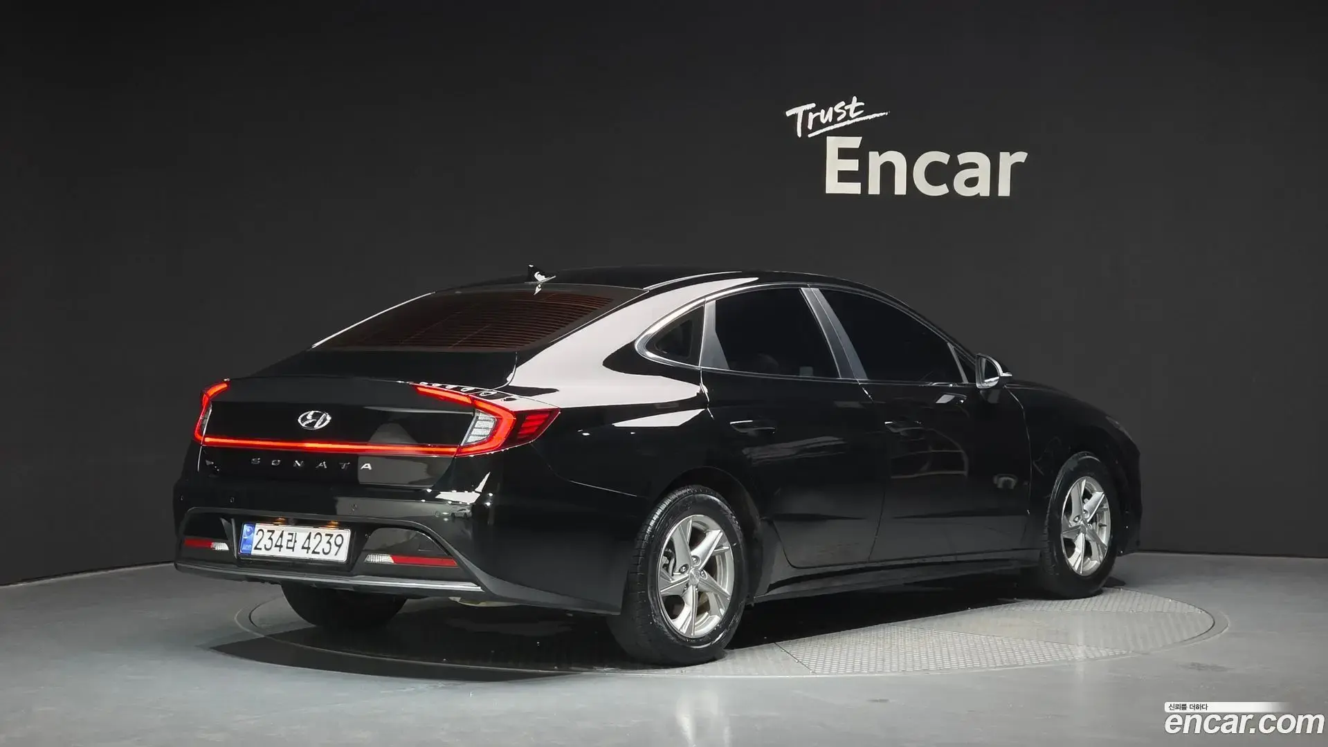 Main__Slider__Photo:Sonata Hyundai 2020.1-1