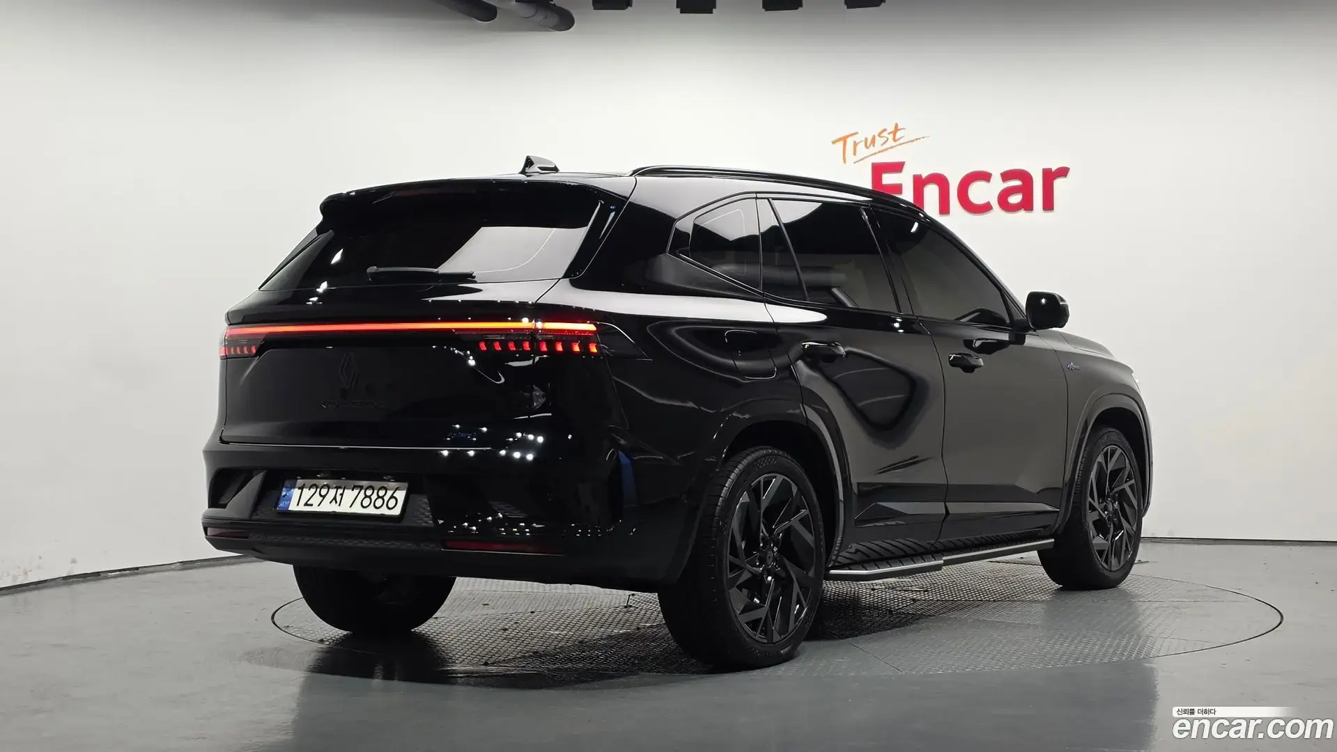 Main__Slider__Photo:Grand Koleos Renault Korea 2024.8-1