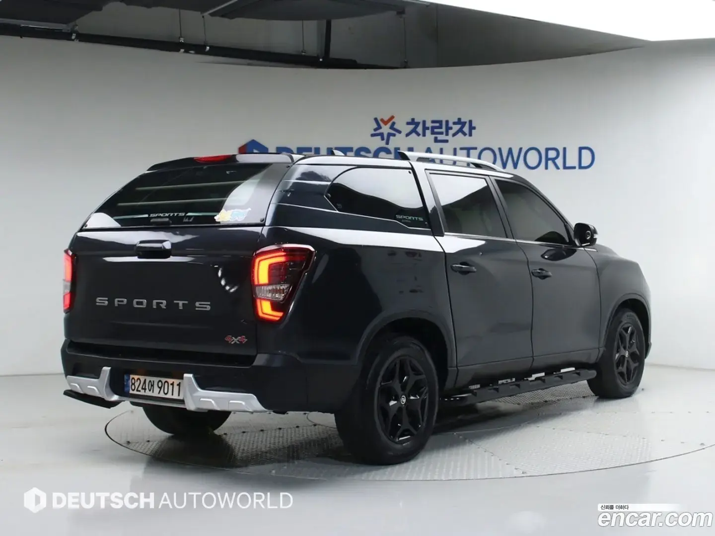 Main__Slider__Photo:Rexton KG Mobility 2022.2-1