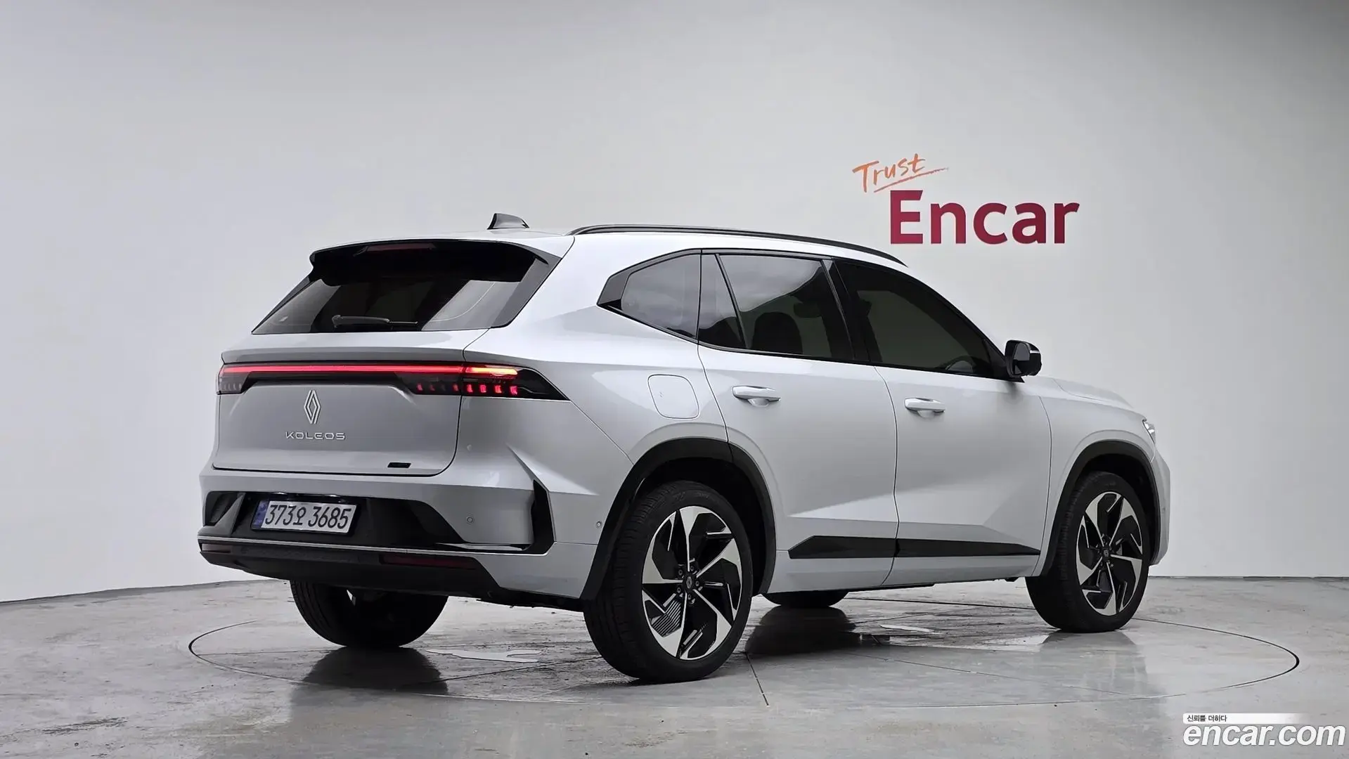 Main__Slider__Photo:Grand Koleos Renault Korea 2024.11-1