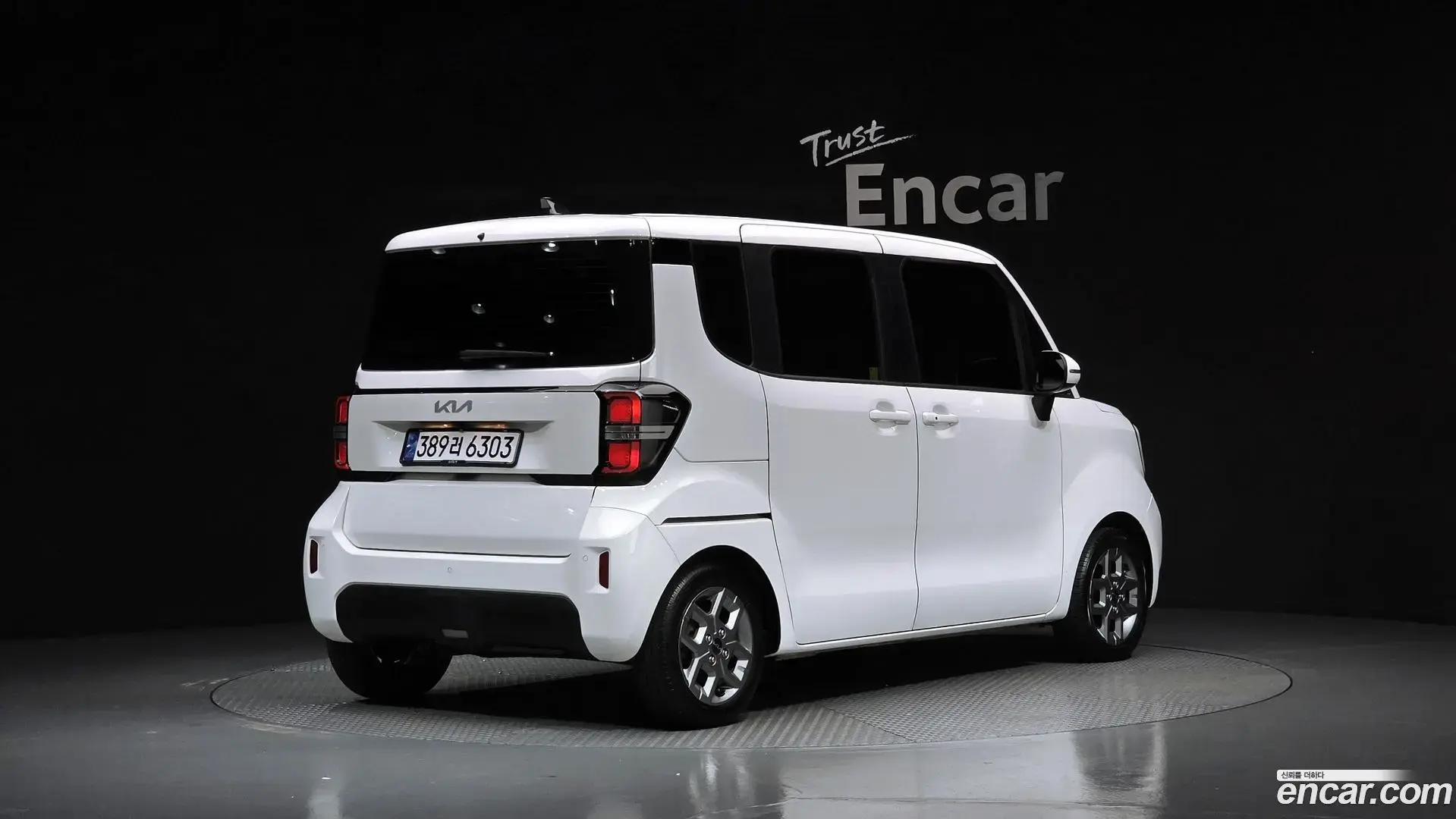 Main__Slider__Photo:RAY Kia 2024.3-1