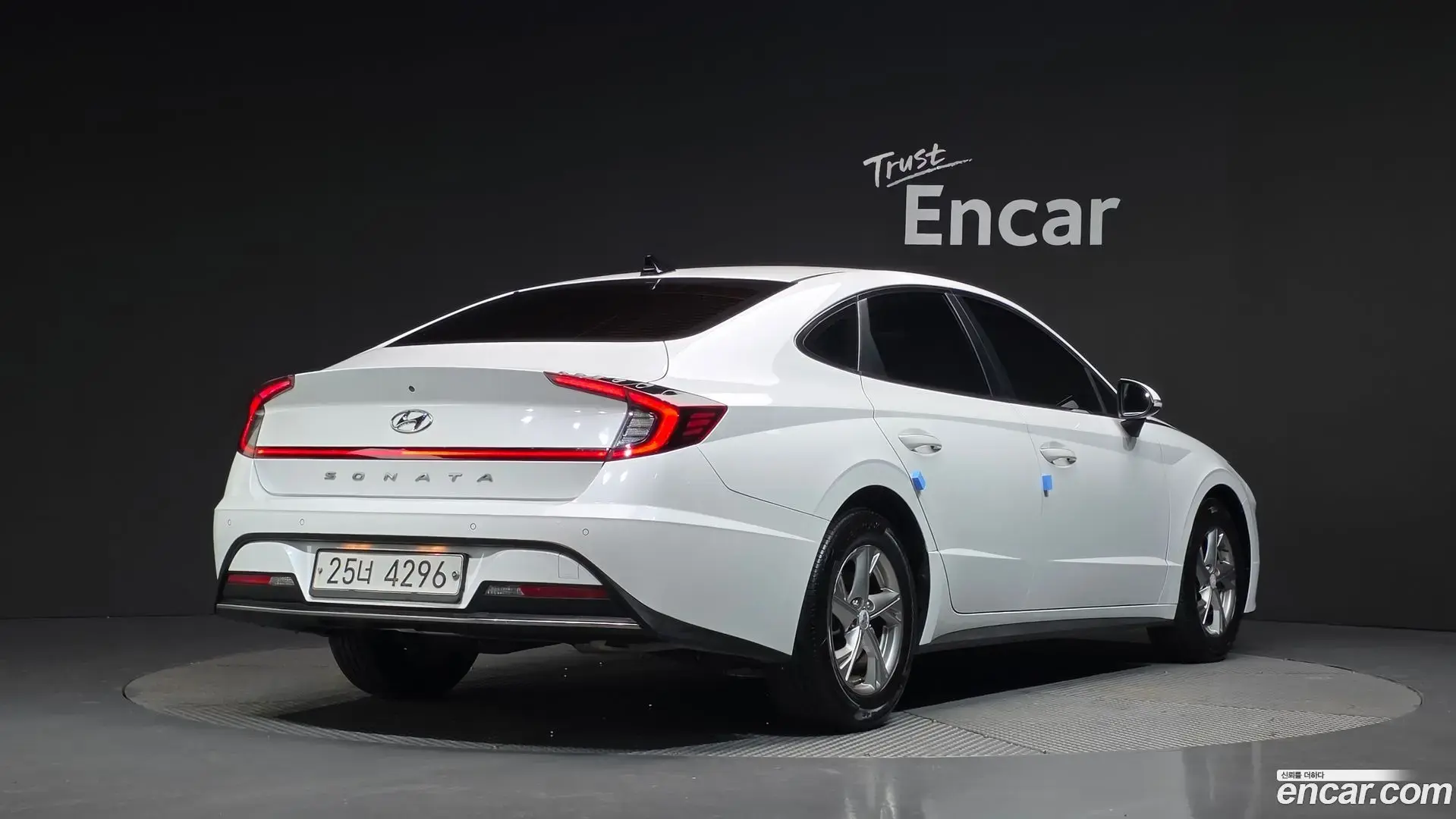 Main__Slider__Photo:Sonata Hyundai 2019.7-1