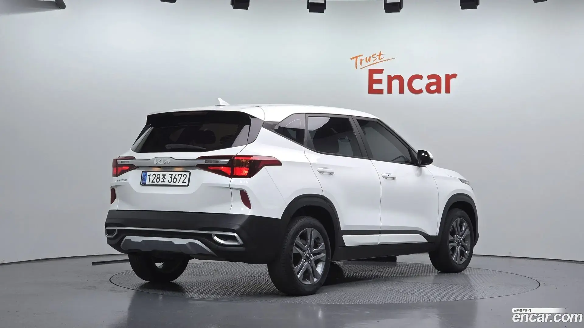 Main__Slider__Photo:Seltos Kia 2021.10-1