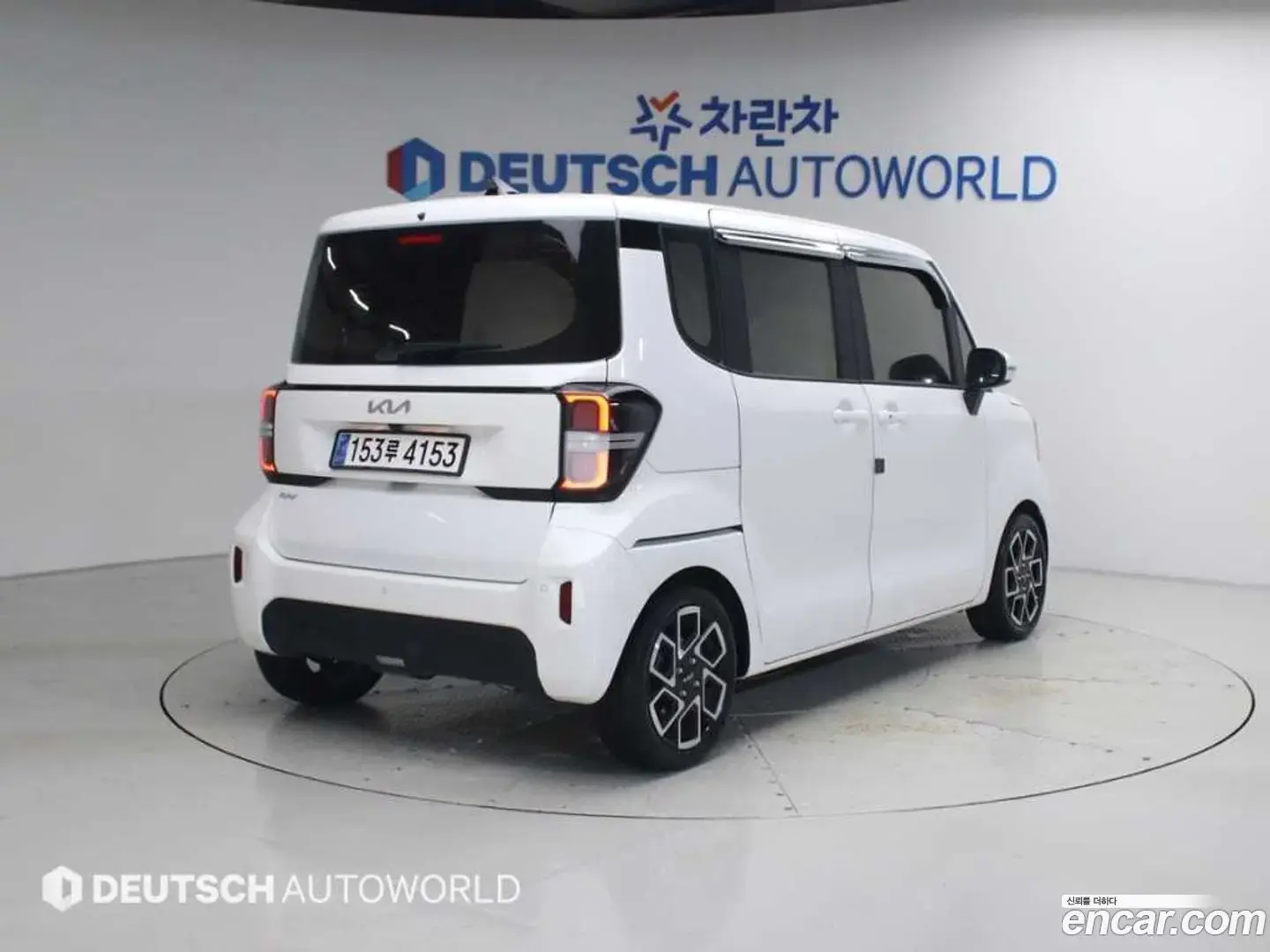 Main__Slider__Photo:RAY Kia 2024.0-1