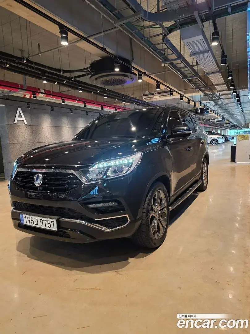 Main__Slider__Photo:Rexton KG Mobility 2017.8-1