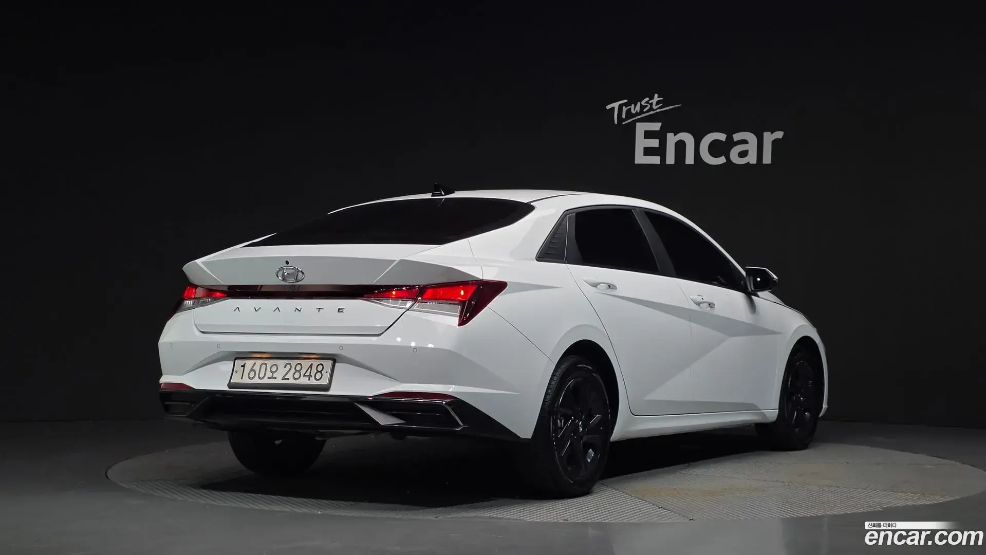 Main__Slider__Photo:AVANTE Hyundai 2023.0-1