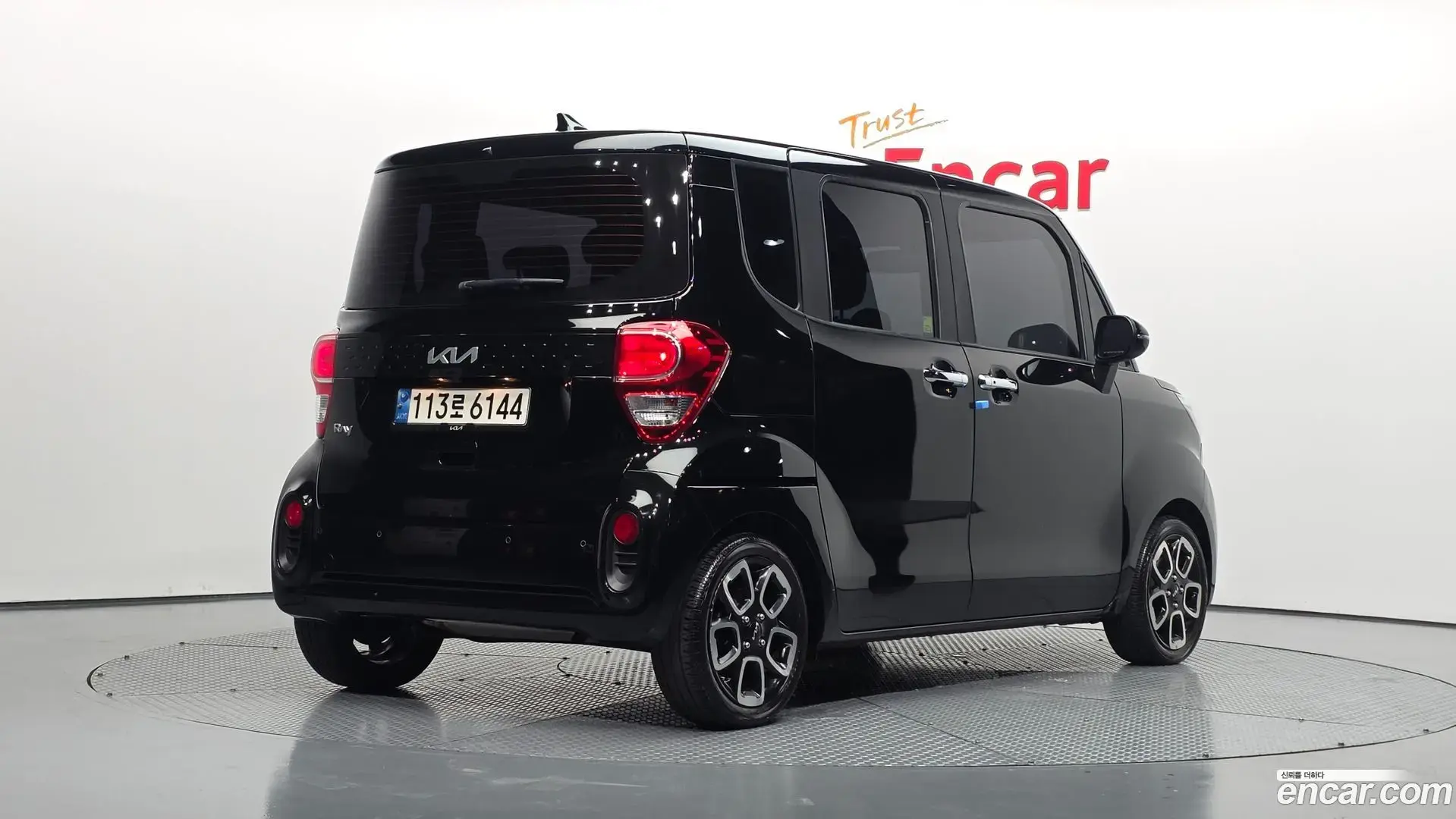 Main__Slider__Photo:RAY Kia 2022.3-1