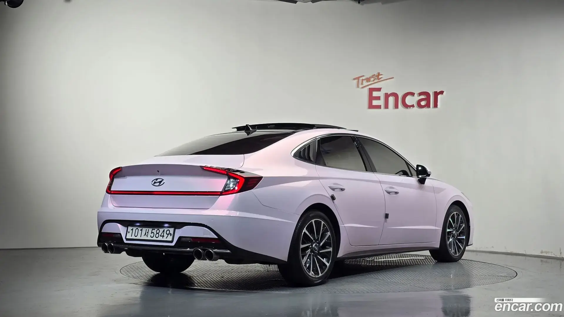 Main__Slider__Photo:Sonata Hyundai 2020.0-1