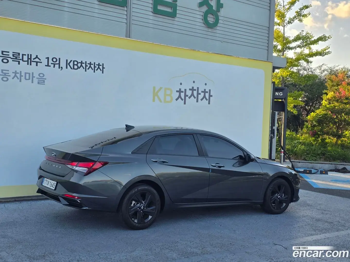 Main__Slider__Photo:AVANTE Hyundai 2022.5-1