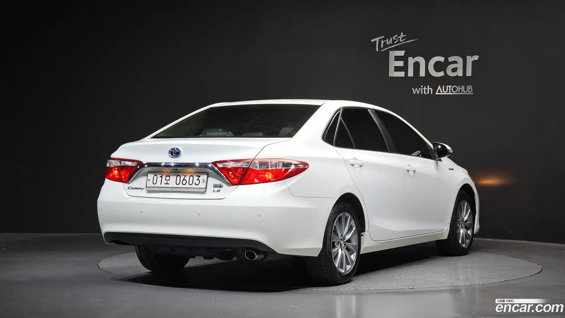 Main__Slider__Photo:Camry Toyota 2016.1-1