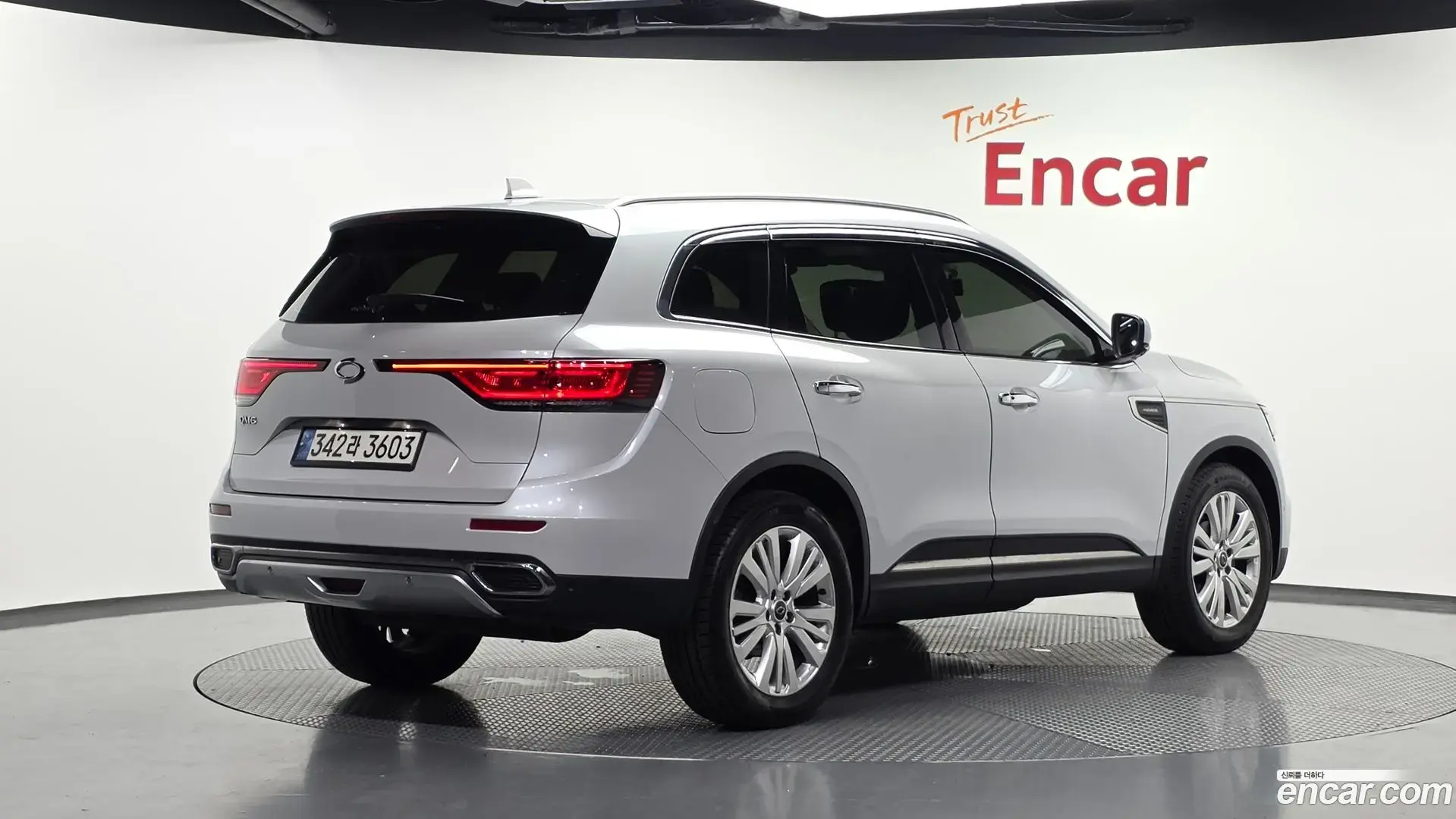 Main__Slider__Photo:QM6 Renault Korea 2022.0-1