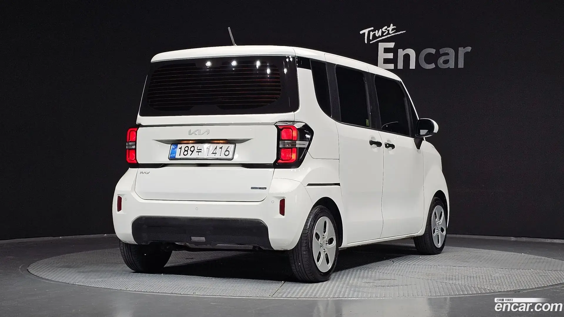 Main__Slider__Photo:RAY Kia 2024.6-1