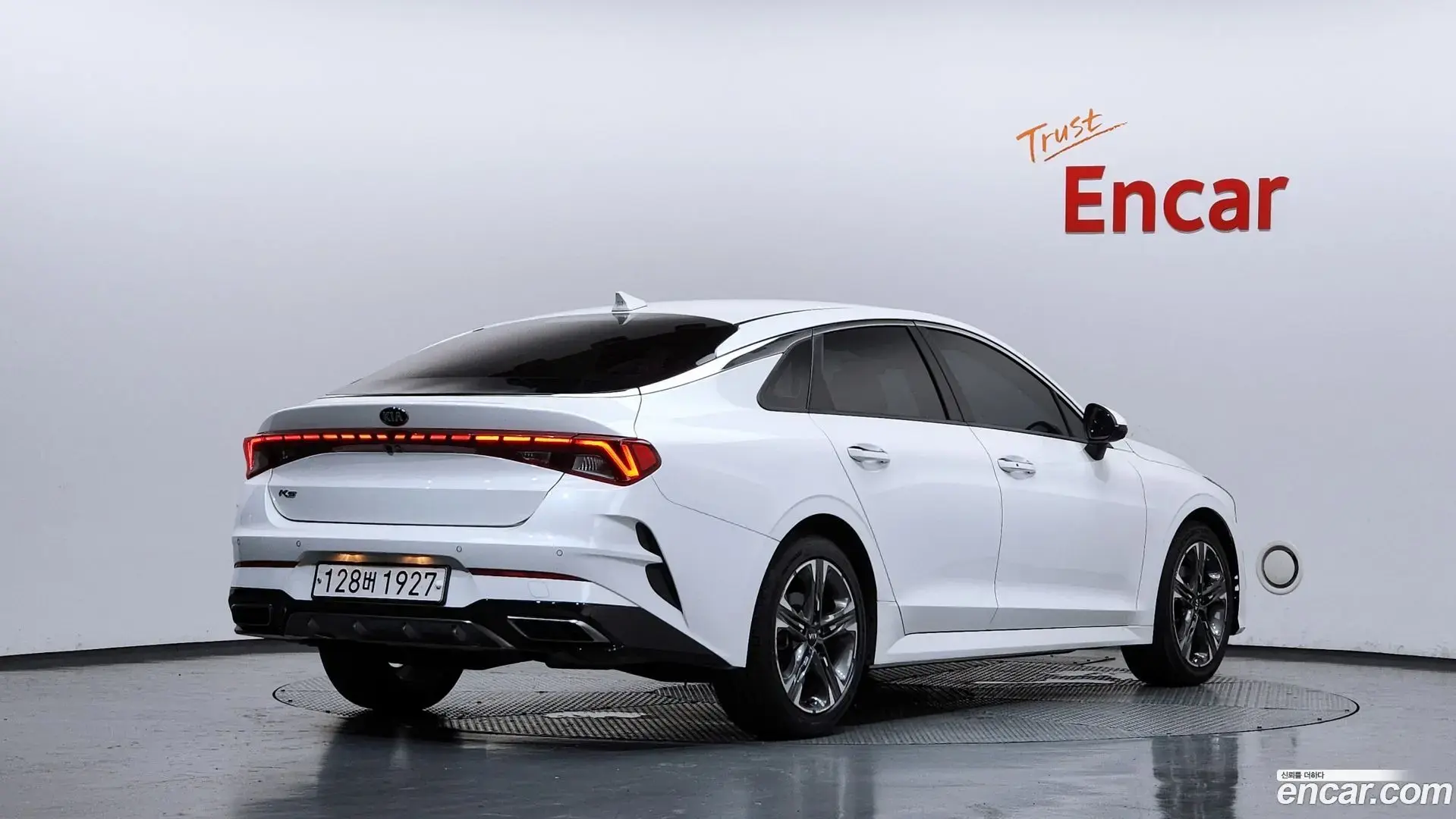 Main__Slider__Photo:K5 Kia 2021.5-1