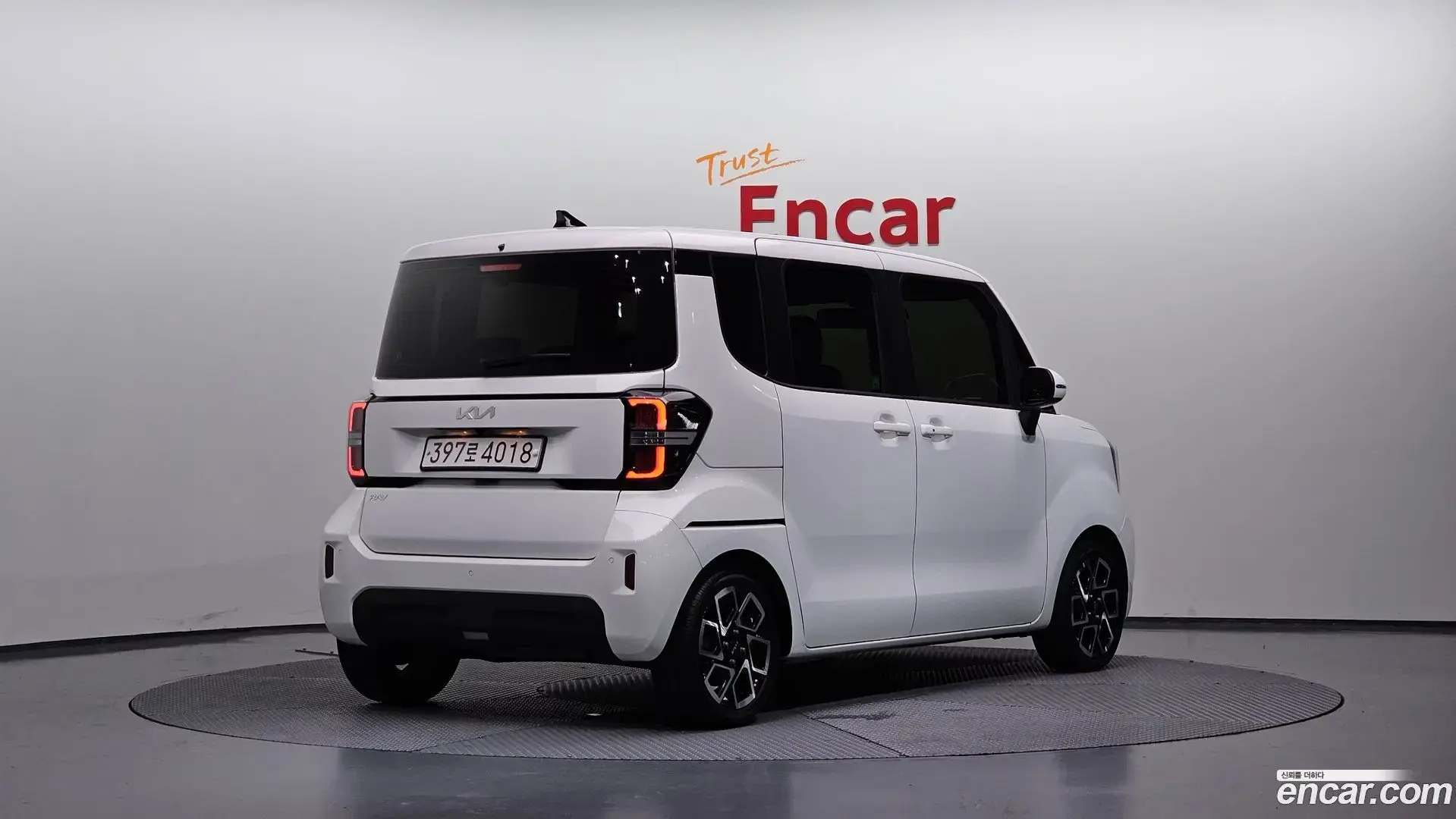 Main__Slider__Photo:RAY Kia 2022.9-1