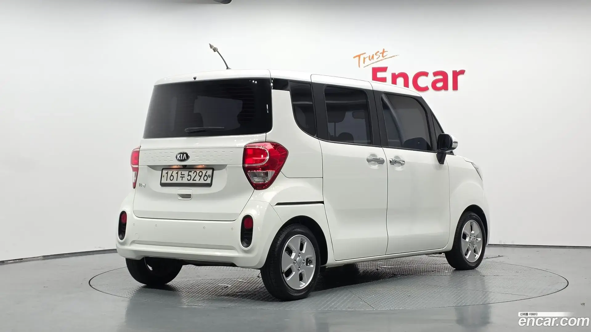 Main__Slider__Photo:RAY Kia 2019.9-1