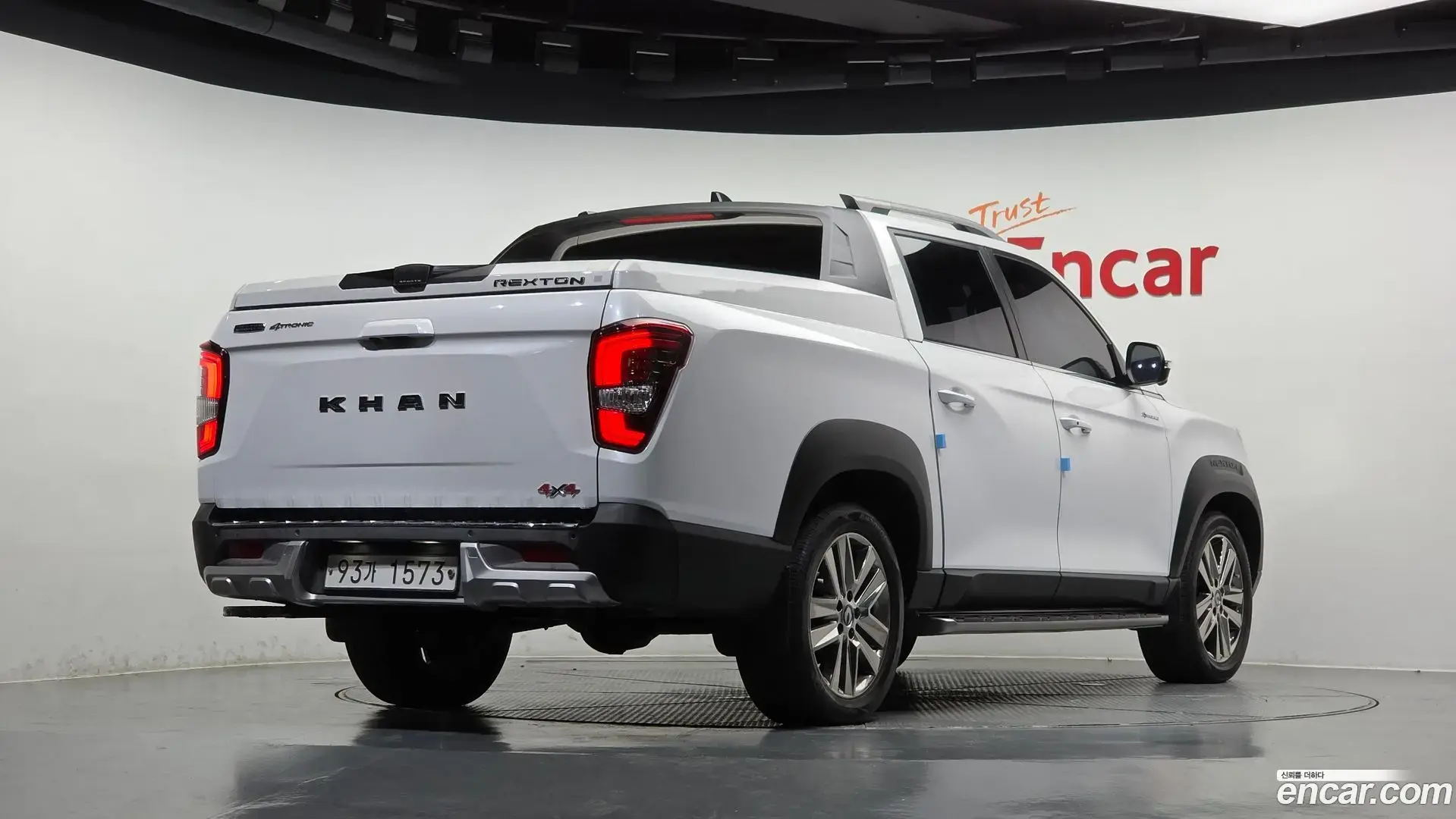 Main__Slider__Photo:Rexton KG Mobility 2019.4-1