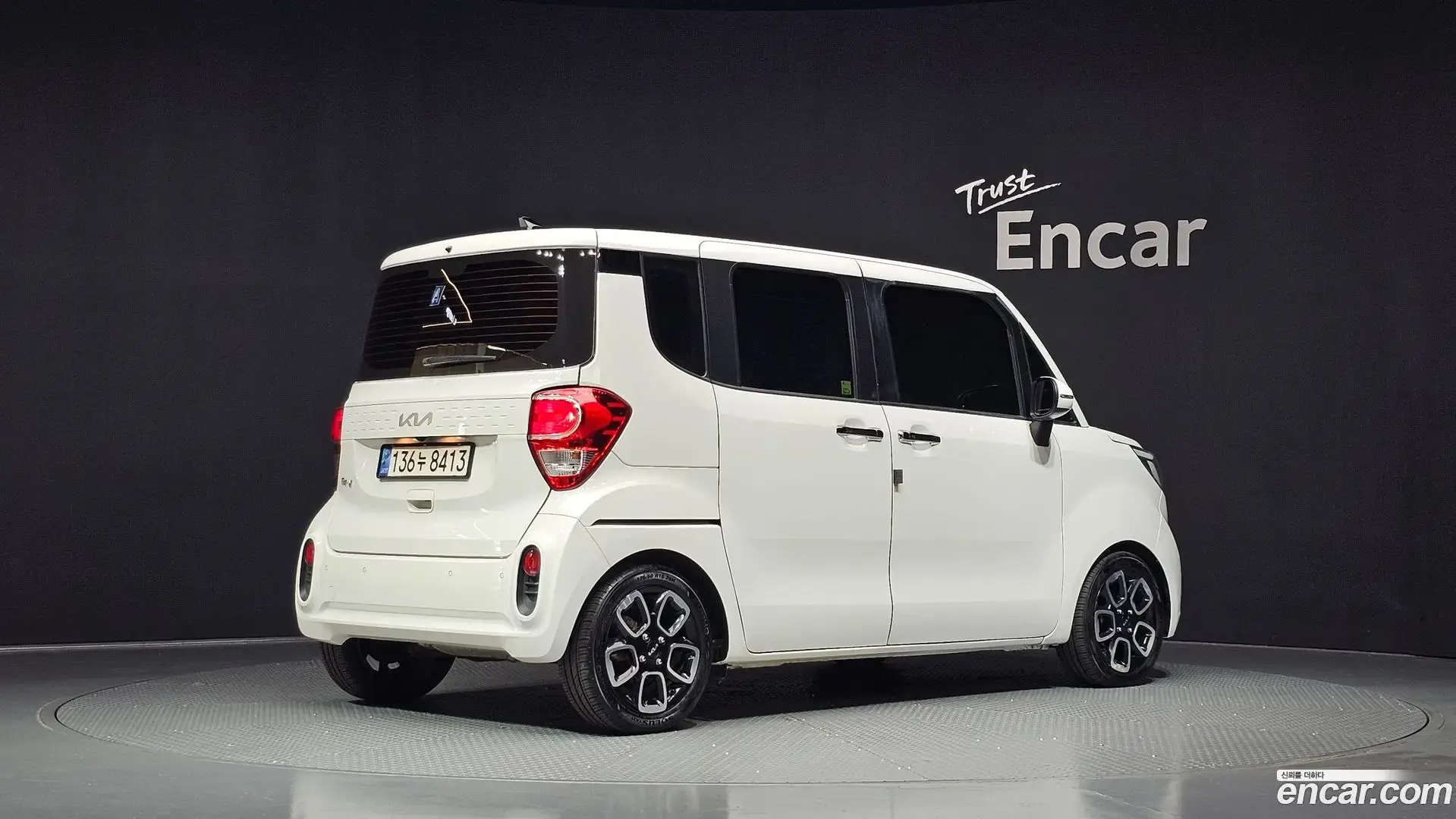 Main__Slider__Photo:RAY Kia 2022.4-1