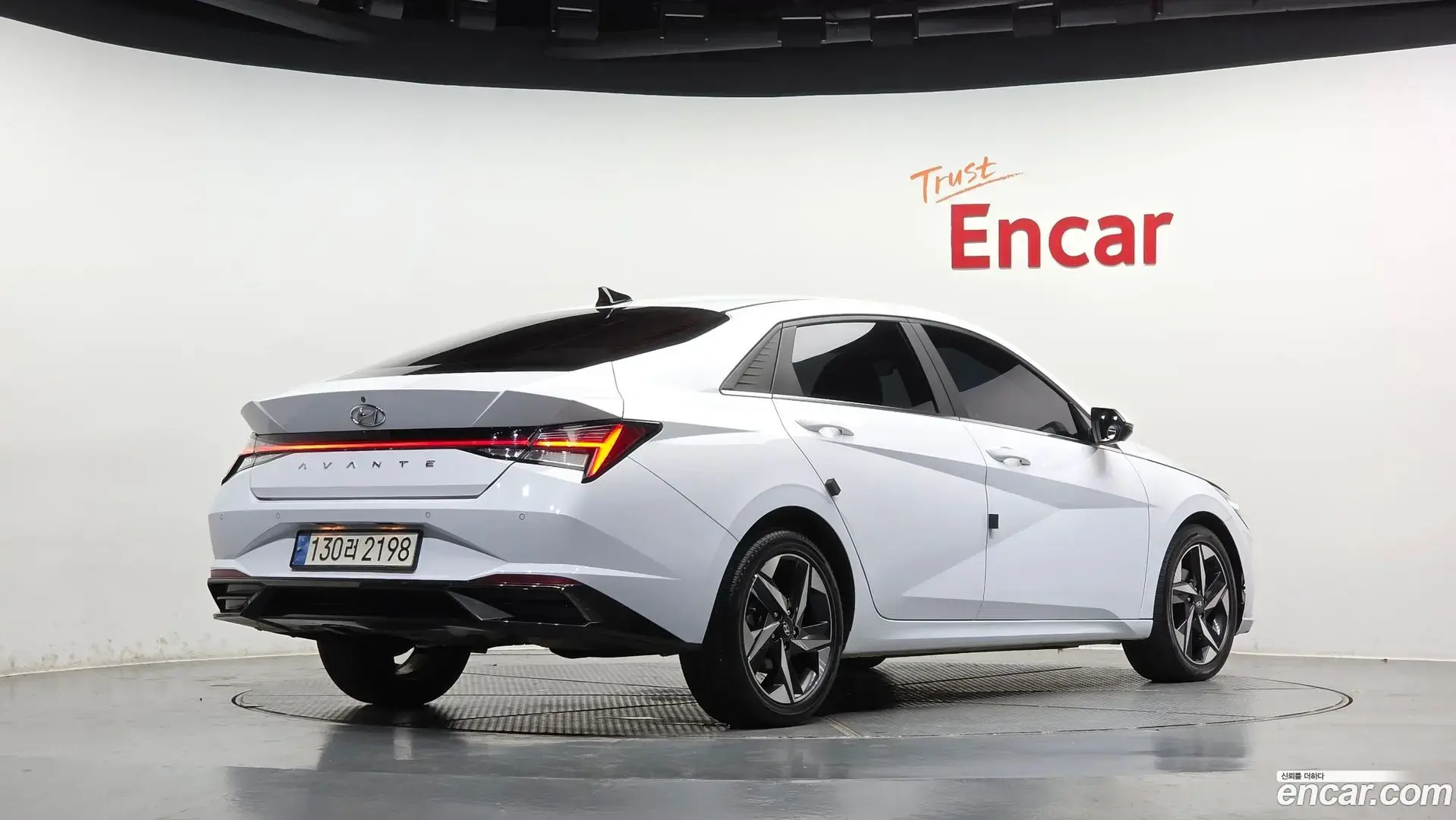 Main__Slider__Photo:AVANTE Hyundai 2021.5-1