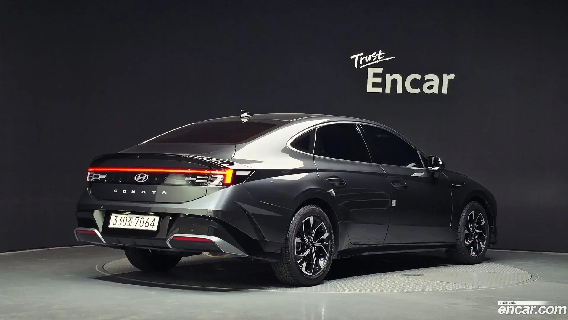 Main__Slider__Photo:Sonata Hyundai 2023.7-1