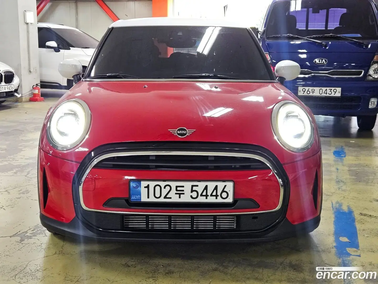 Main__Slider__Photo:Cooper Mini 2022.10-1